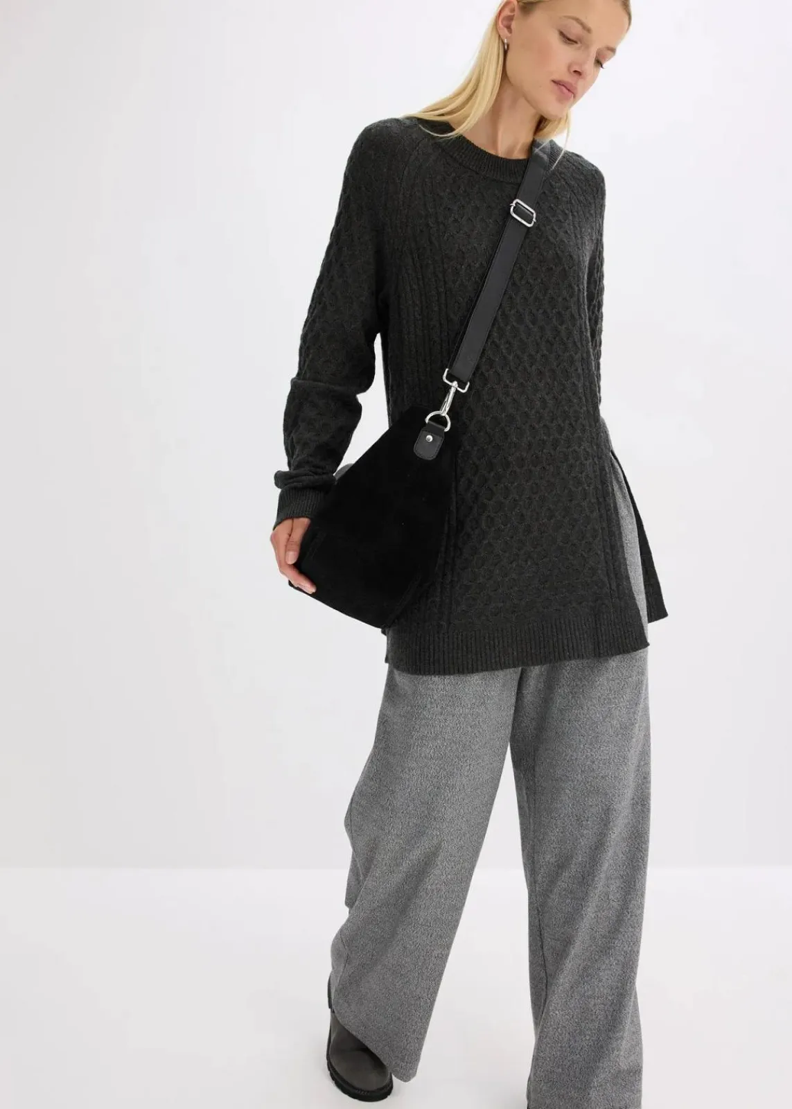 bonprix Pullover & Strickjacken|Strickmode^Longpullover aus fließendem Viskose-Mix anthrazit meliert meliert