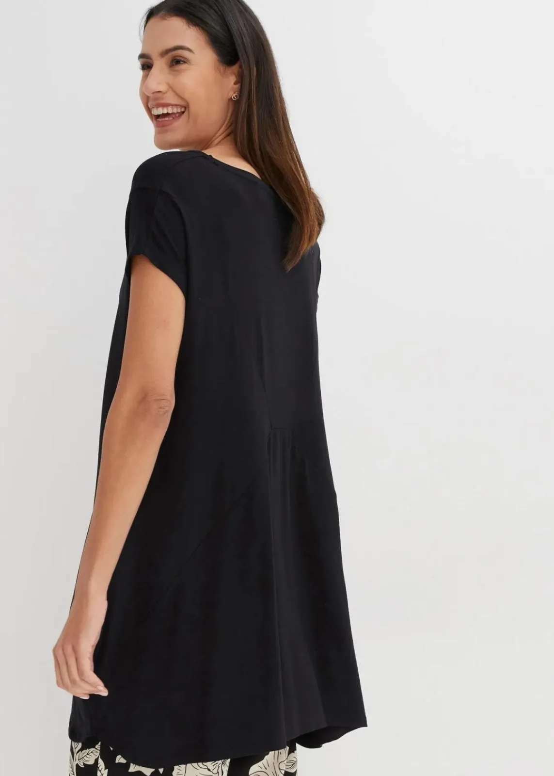 bonprix Shirts & Tops^Longshirt schwarz