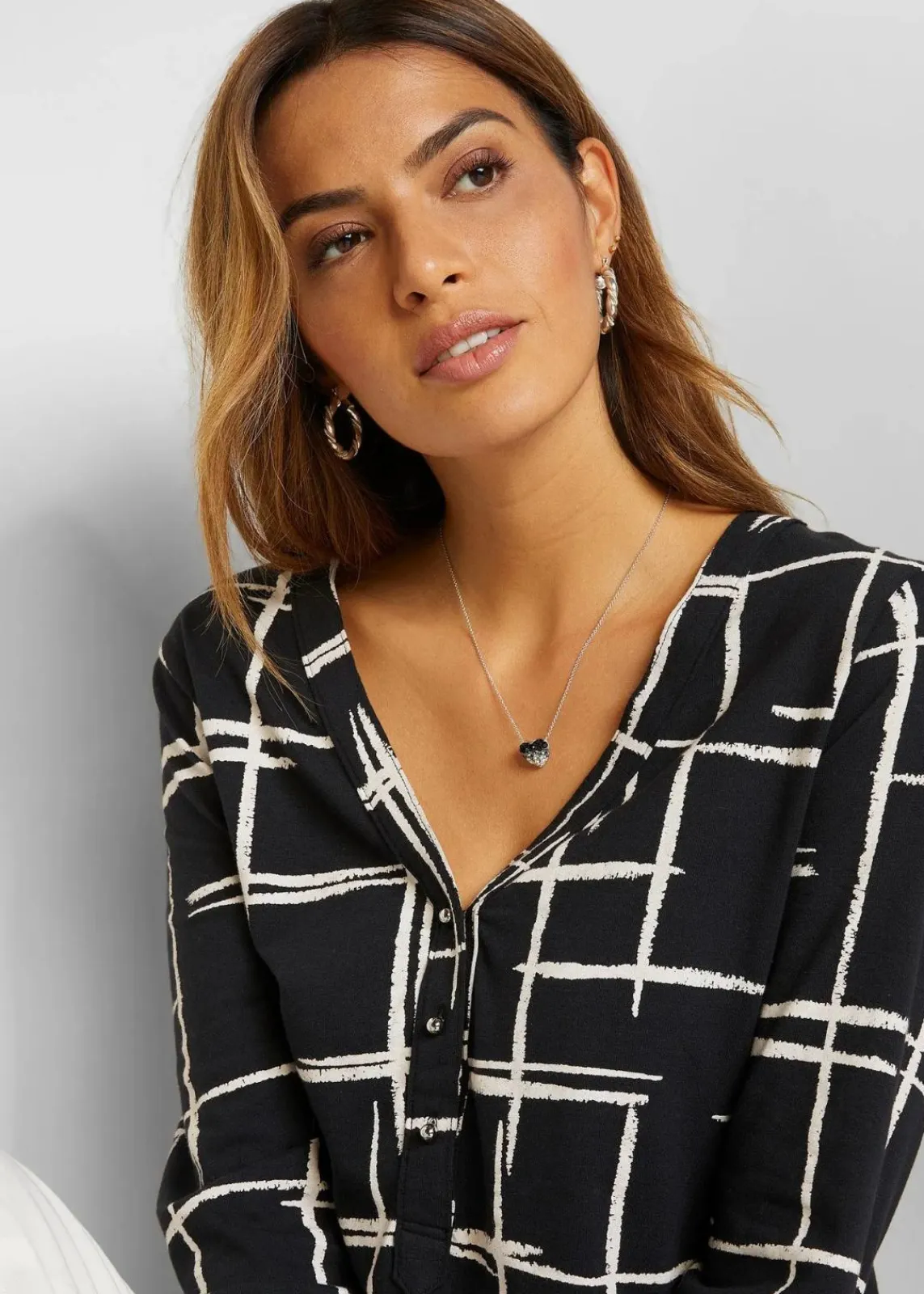 bonprix Shirts & Tops^Longshirt schwarz/weiß