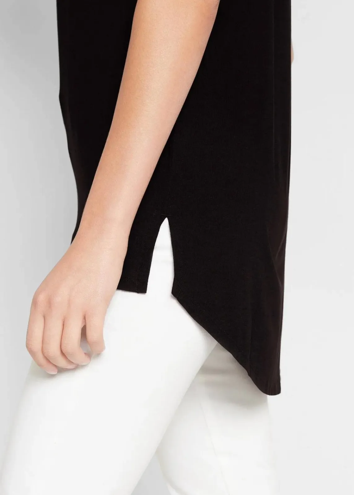 bonprix Nachhaltigere Materialien|Shirts & Tops^Longshirt aus Viskose-Mix schwarz / silber