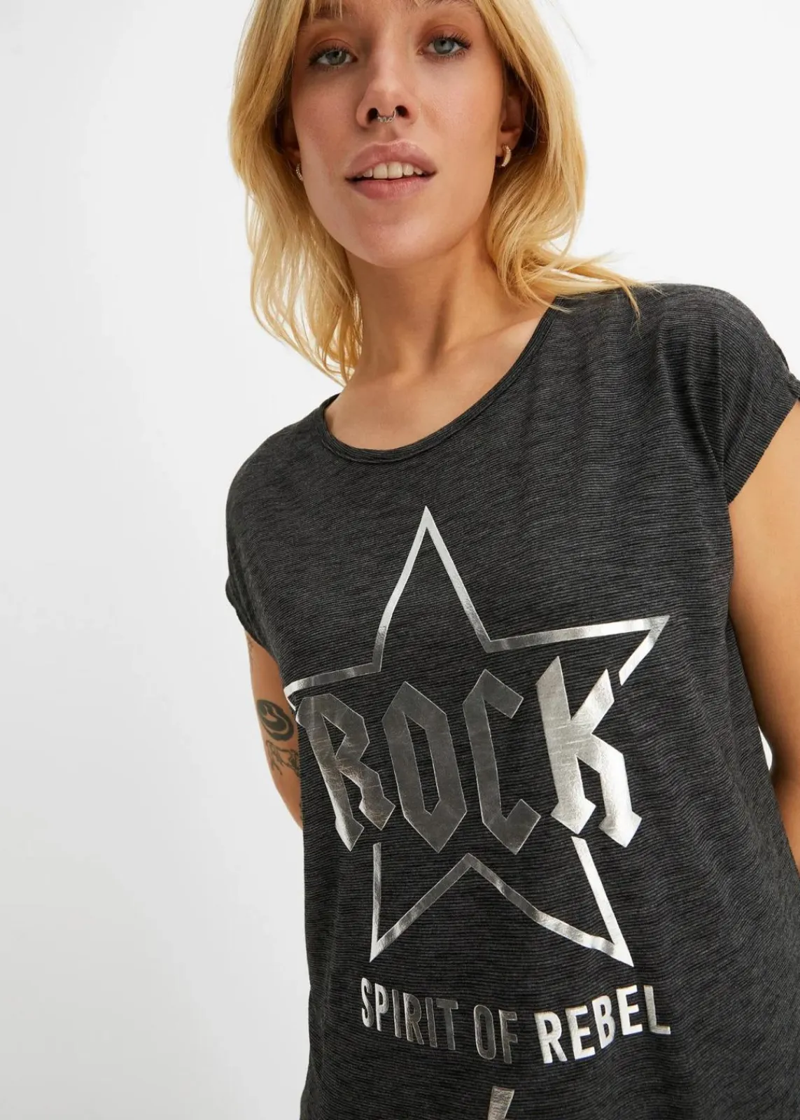 bonprix Shirts & Tops^Longshirt aus softem Viskose-Mix schwarz bedruckt