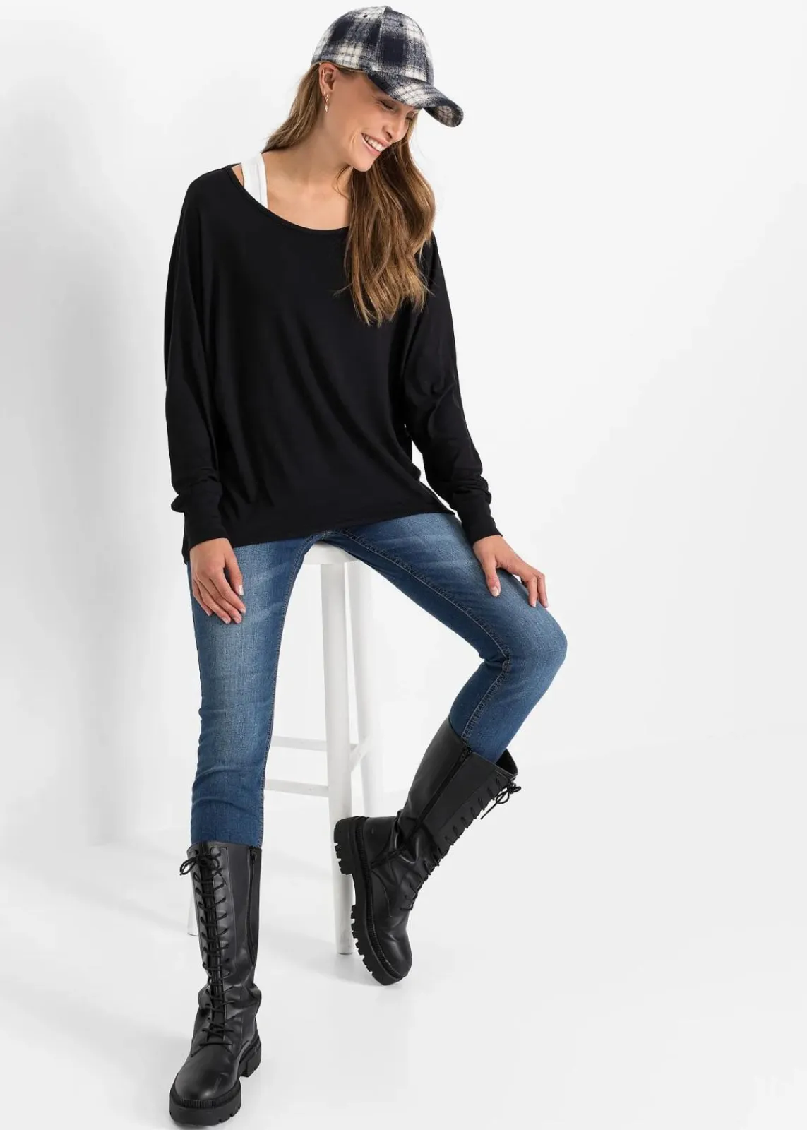 bonprix Nachhaltigere Materialien|Shirts & Tops^Longshirt mit Top aus Viskose-Mix schwarz/wollweiß