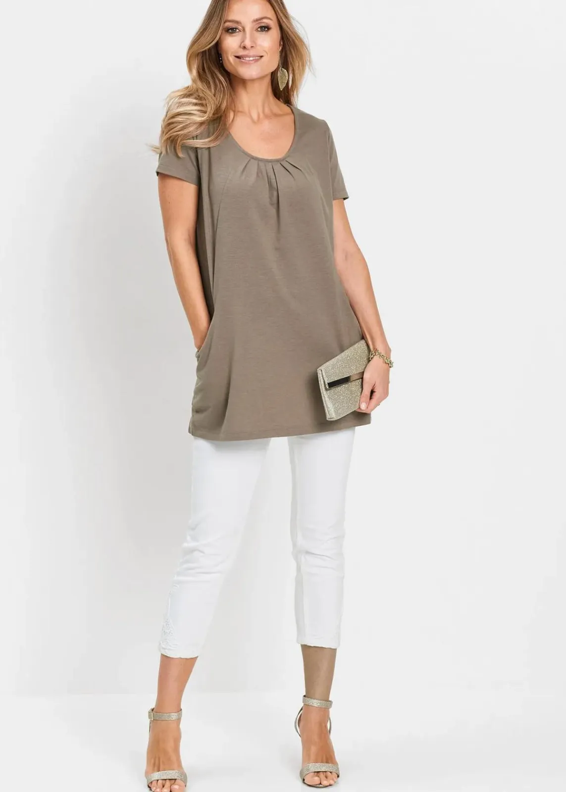 bonprix Shirts & Tops^Longshirt mit Viskose taupe
