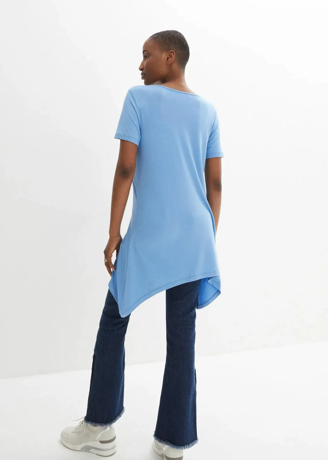 bonprix Shirts & Tops^Longshirt mit Zipfel und Schmetterlingsmuster mittelblau/weiß/dunkelblau
