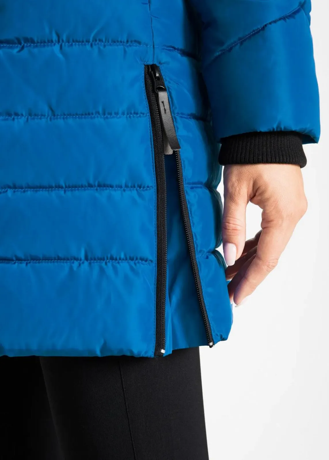 bonprix Jacken & Mäntel|Bekleidung·Hosen^Long-Steppjacke mit Wattierung azurblau