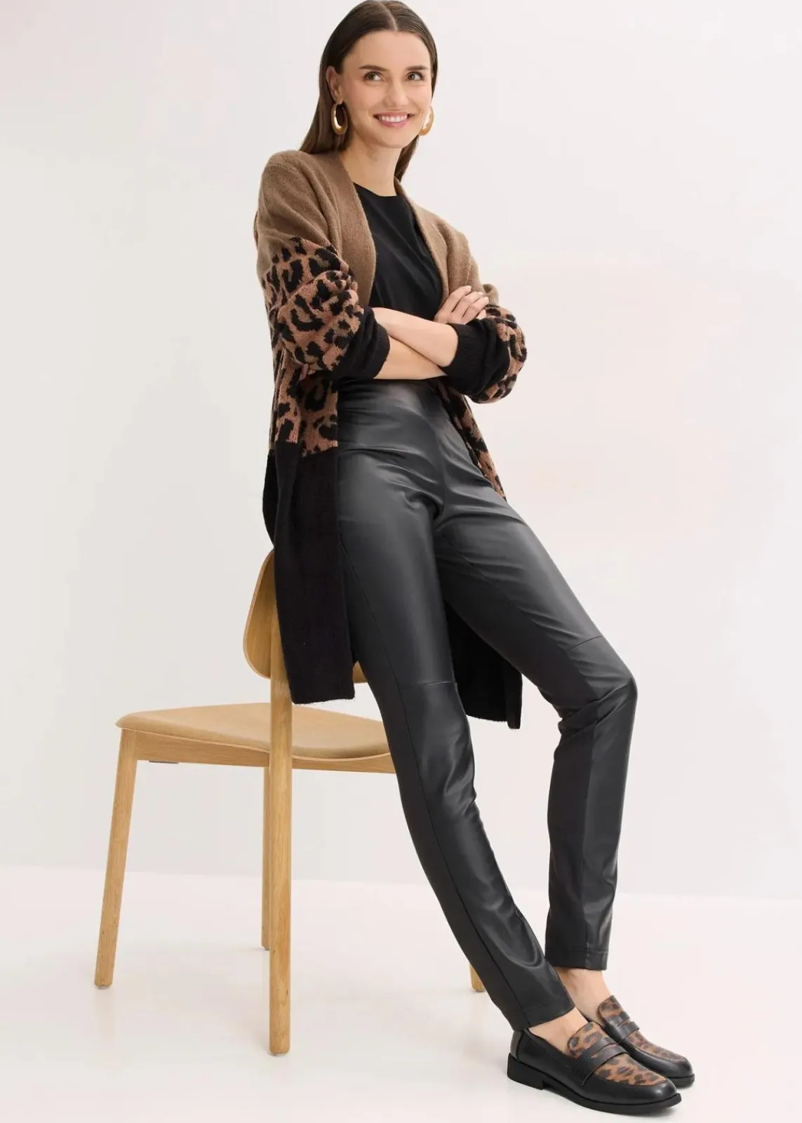 bonprix Bekleidung·Umstandsmode|Bekleidung·Jeans^Longstrickjacke hellbraun/schwarz leo