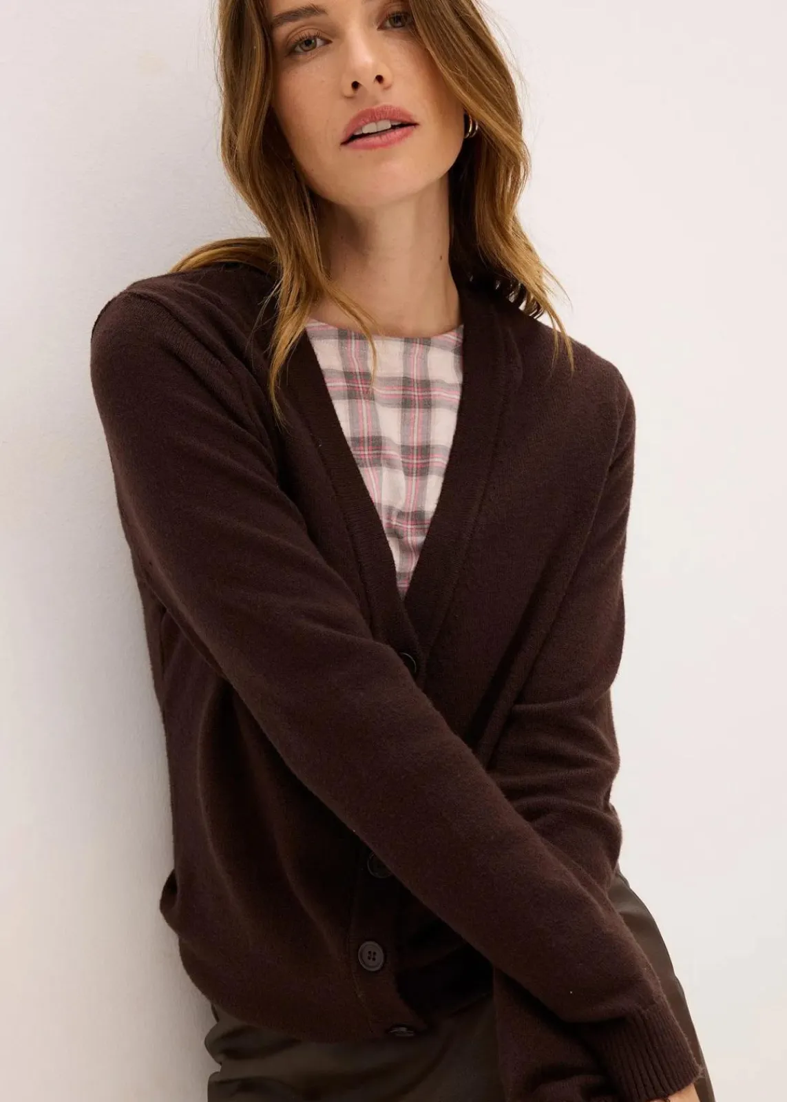 bonprix Nachhaltigere Materialien|Pullover & Strickjacken^Longstrickjacke aus softem Viskose-Mix dunkelbraun
