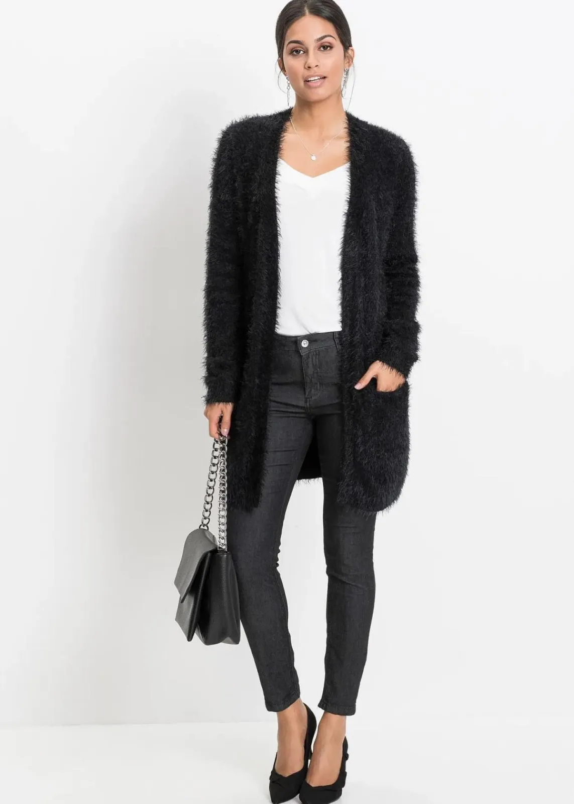 bonprix Bekleidung·Umstandsmode|Strickmode^Longstrickjacke in Flauschoptik schwarz
