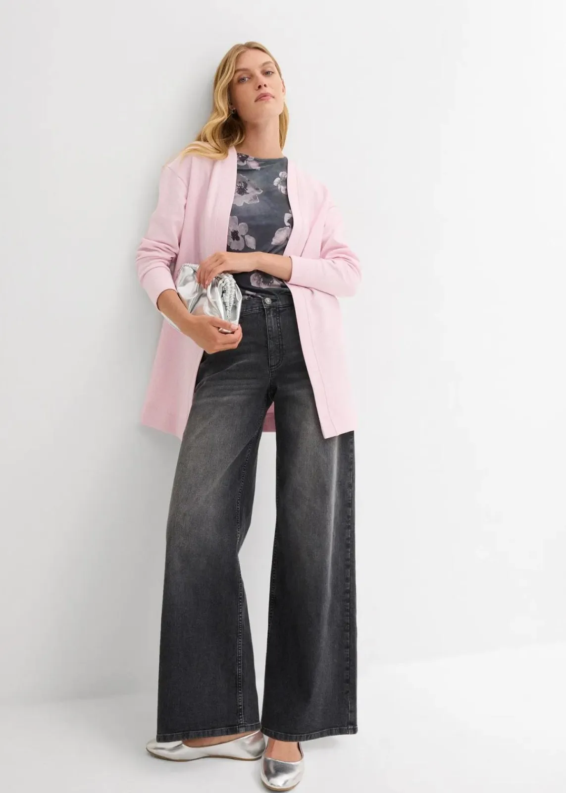 bonprix Sweat|Bekleidung·Blusen & Tuniken^Long-Sweatjacke aus weichem Baumwoll-Mix puderflieder