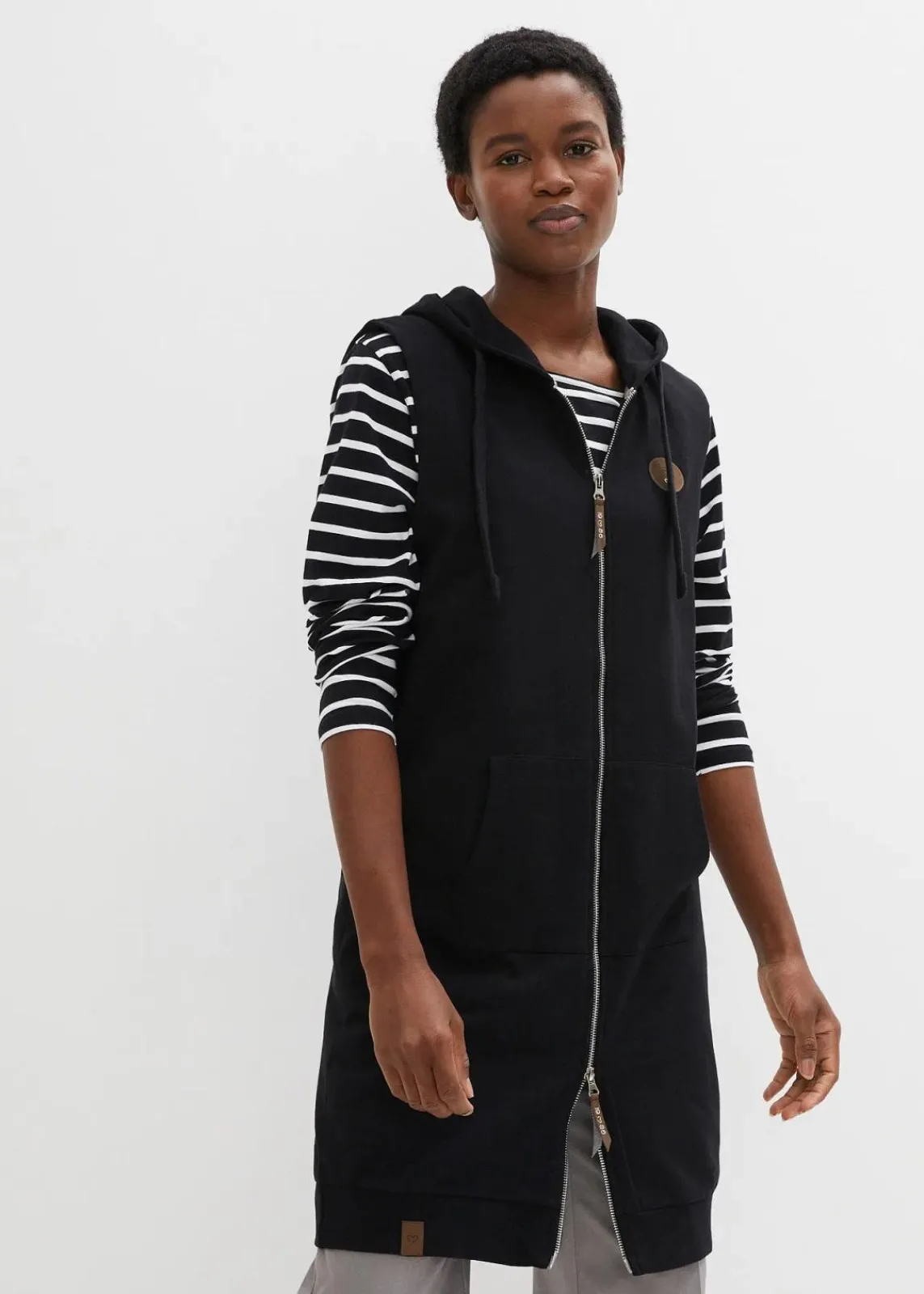 bonprix Bekleidung·Blusen & Tuniken|Bekleidung·Hosen^Long-Sweatweste mit Kapuze aus Baumwoll-Mix schwarz