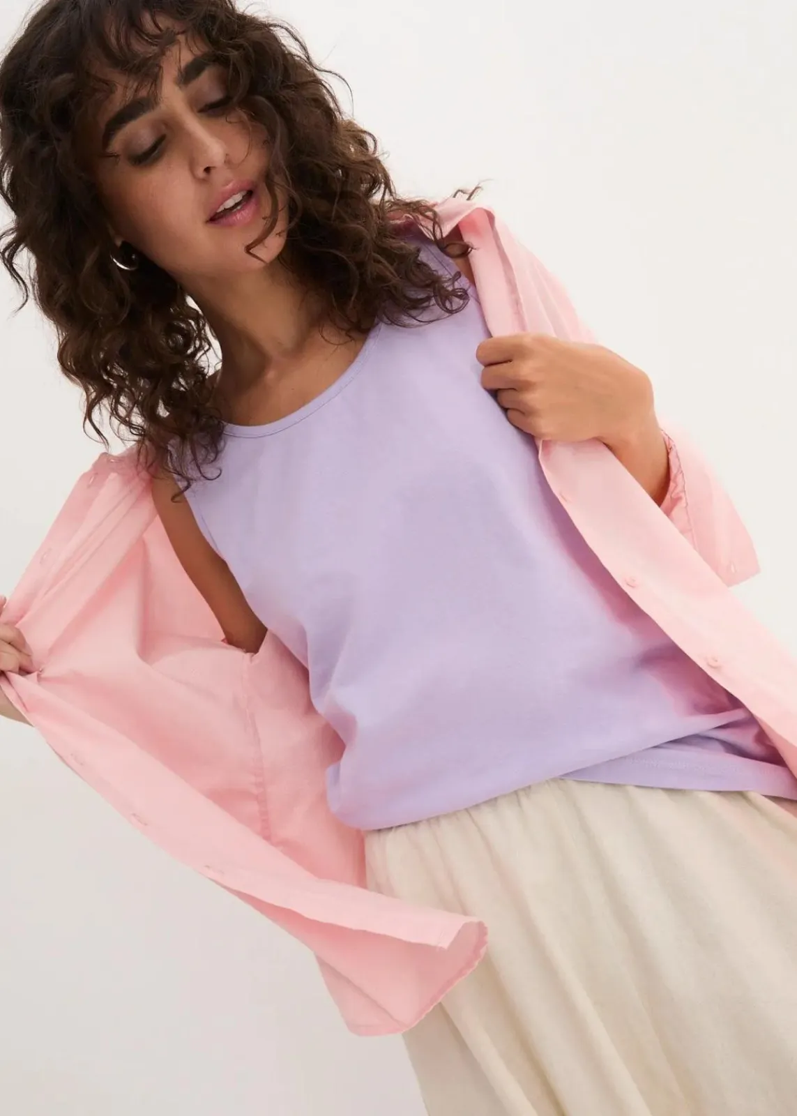 bonprix Shirts & Tops|Basics^Long-Top aus reiner Baumwolle (5er Pack) hellviolett + rauchsalbei + kristallrosa + schwarz + weiß