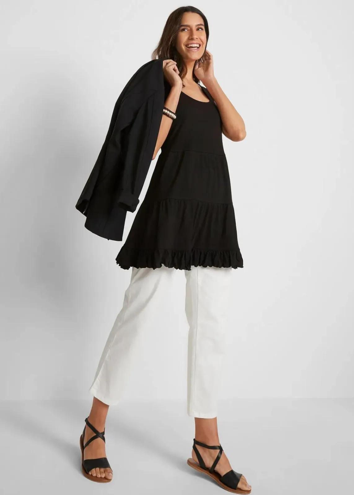 bonprix Nachhaltigere Materialien|Shirts & Tops^Long-Top mit Volants und breiten Trägern schwarz