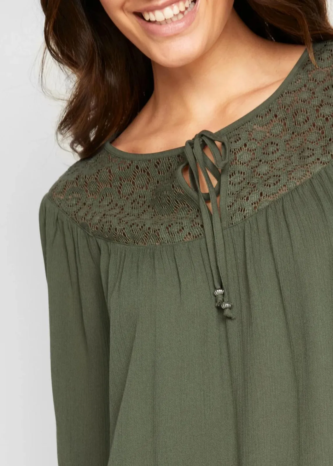 bonprix Nachhaltigere Materialien|Blusen & Tuniken^Long-Tunika aus Crinkle, halbarm oliv