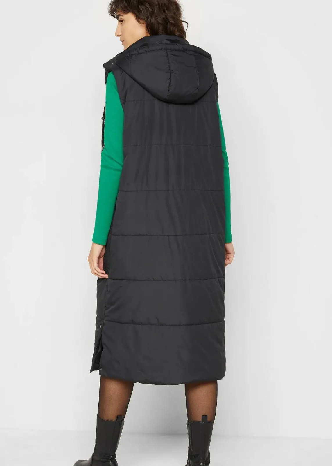 bonprix Bekleidung·Hosen|Nachhaltigere Materialien^Longweste schwarz