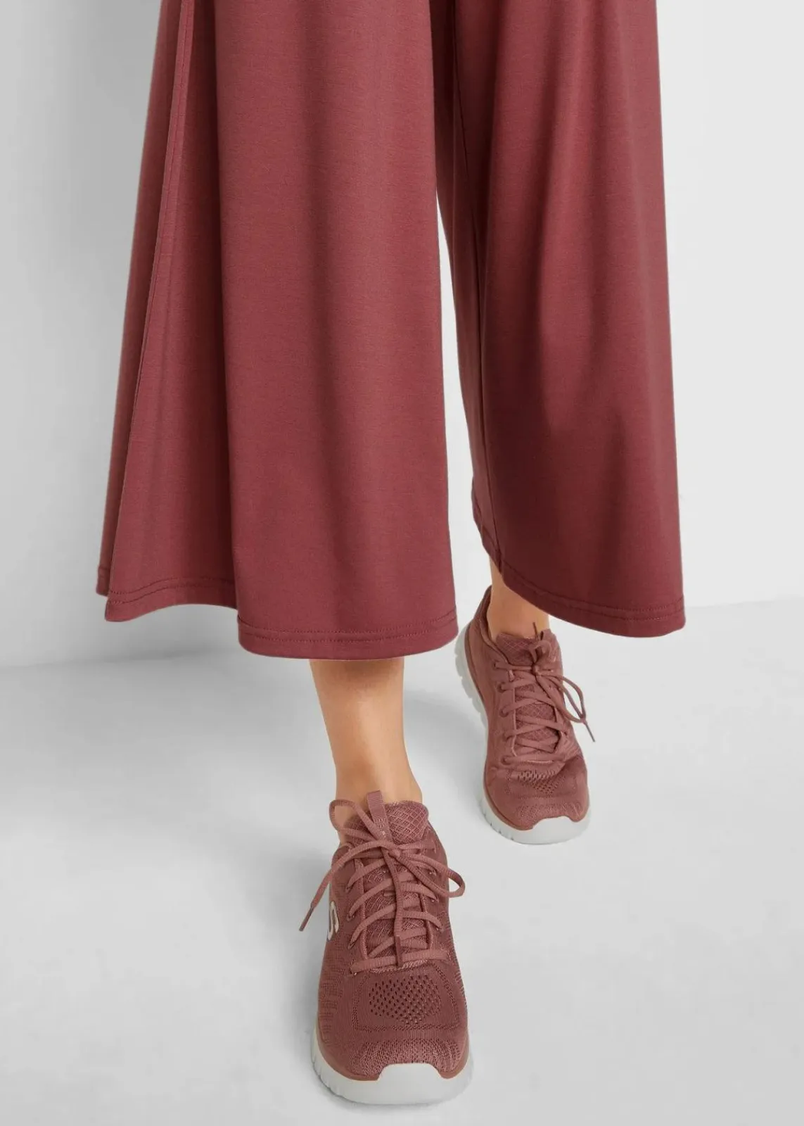 bonprix Nachhaltigere Materialien|Hosen^Loungewear Culotte mit weitem Bein softbeere