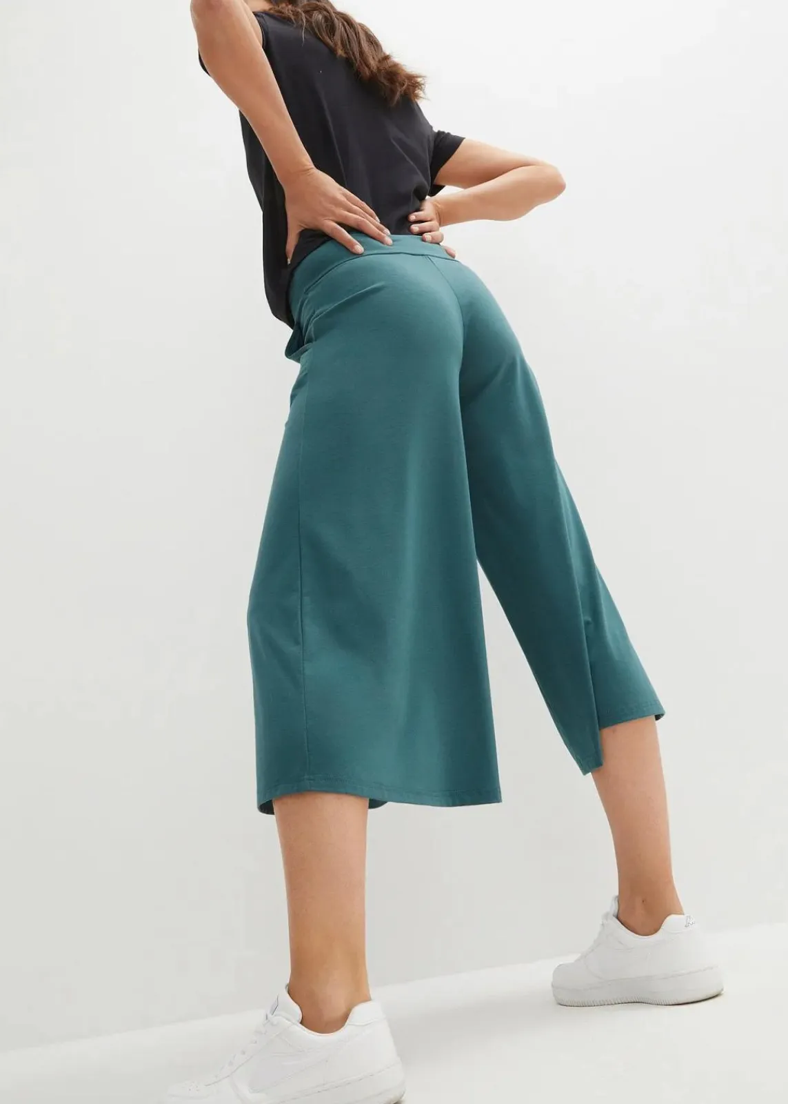 bonprix Nachhaltigere Materialien|Hosen^Loungewear Culotte mit weitem Bein graugrün