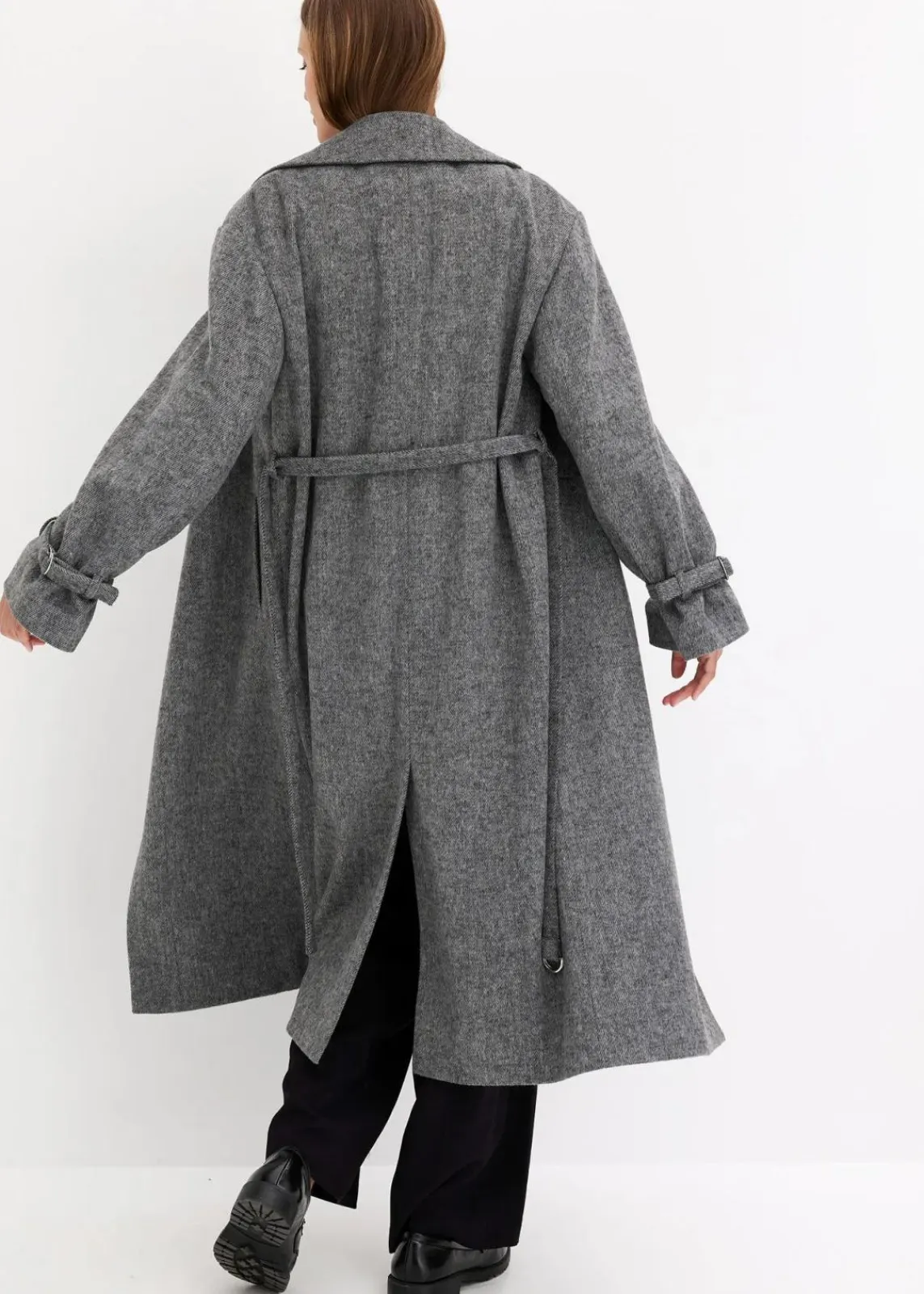 bonprix Jacken & Mäntel|Bekleidung·Hosen^Mantel grau/schwarz