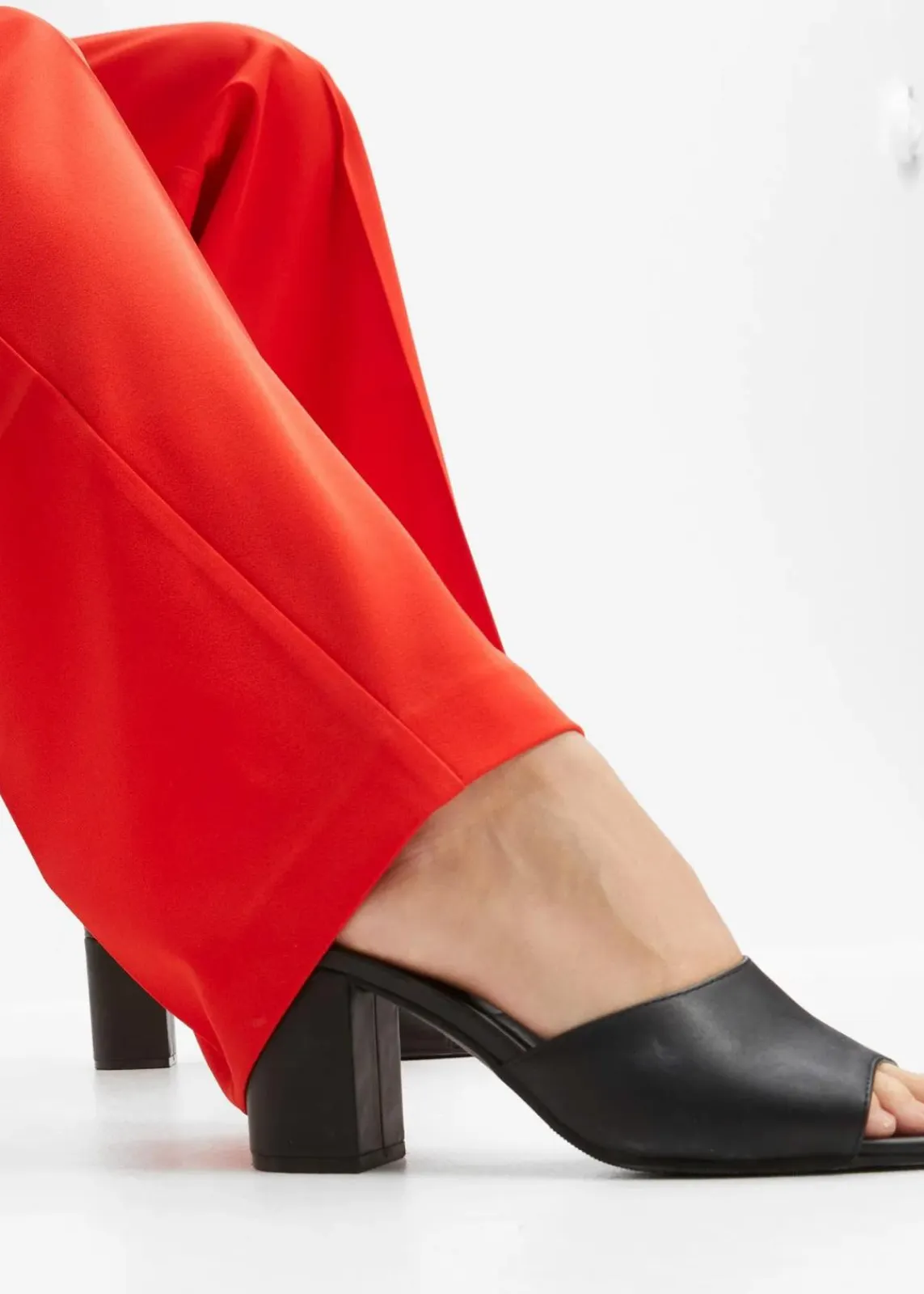 bonprix Hosen|Bekleidung·Kleider^Marlenehose erdbeere
