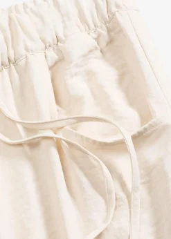 bonprix Bekleidung·Kleider|Hosen^Marlenehose aus leichtem Crêpe naturbeige