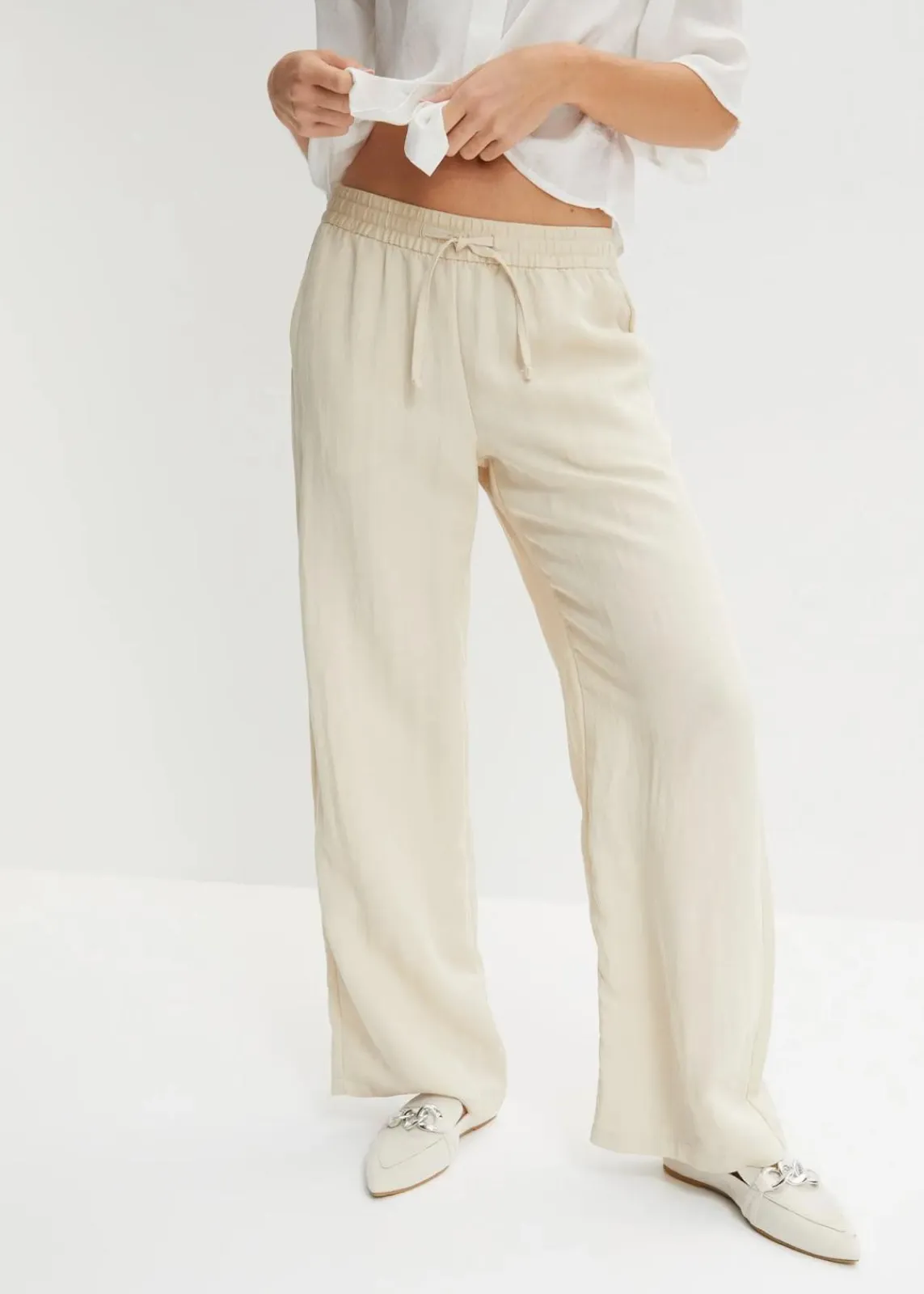 bonprix Bekleidung·Kleider|Hosen^Marlenehose mit Bequembund hellsand