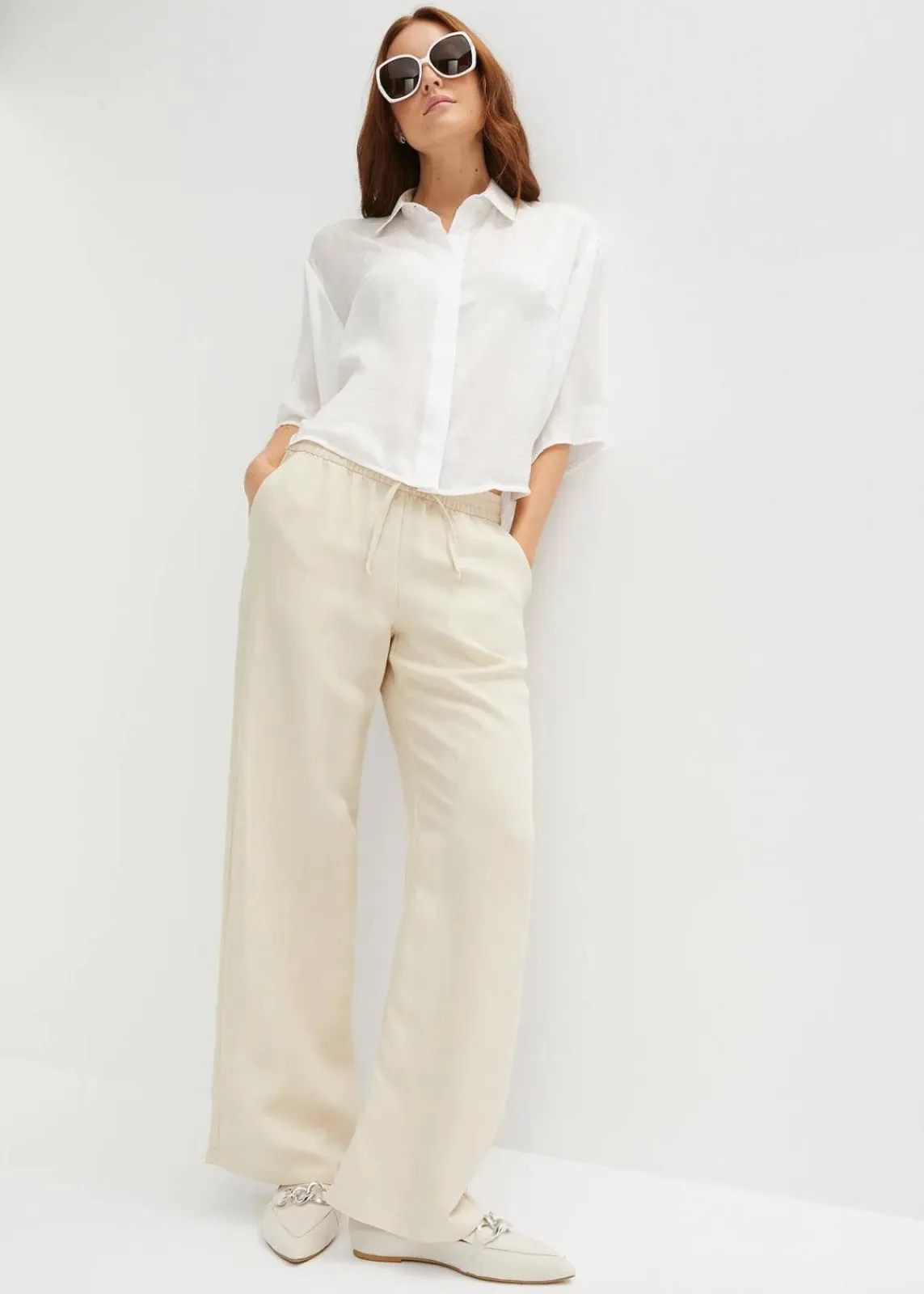 bonprix Bekleidung·Kleider|Hosen^Marlenehose mit Bequembund hellsand