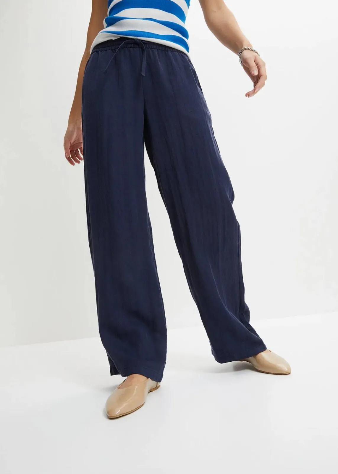 bonprix Hosen|Bekleidung·Kleider^Marlenehose mit Bequembund dunkelblau