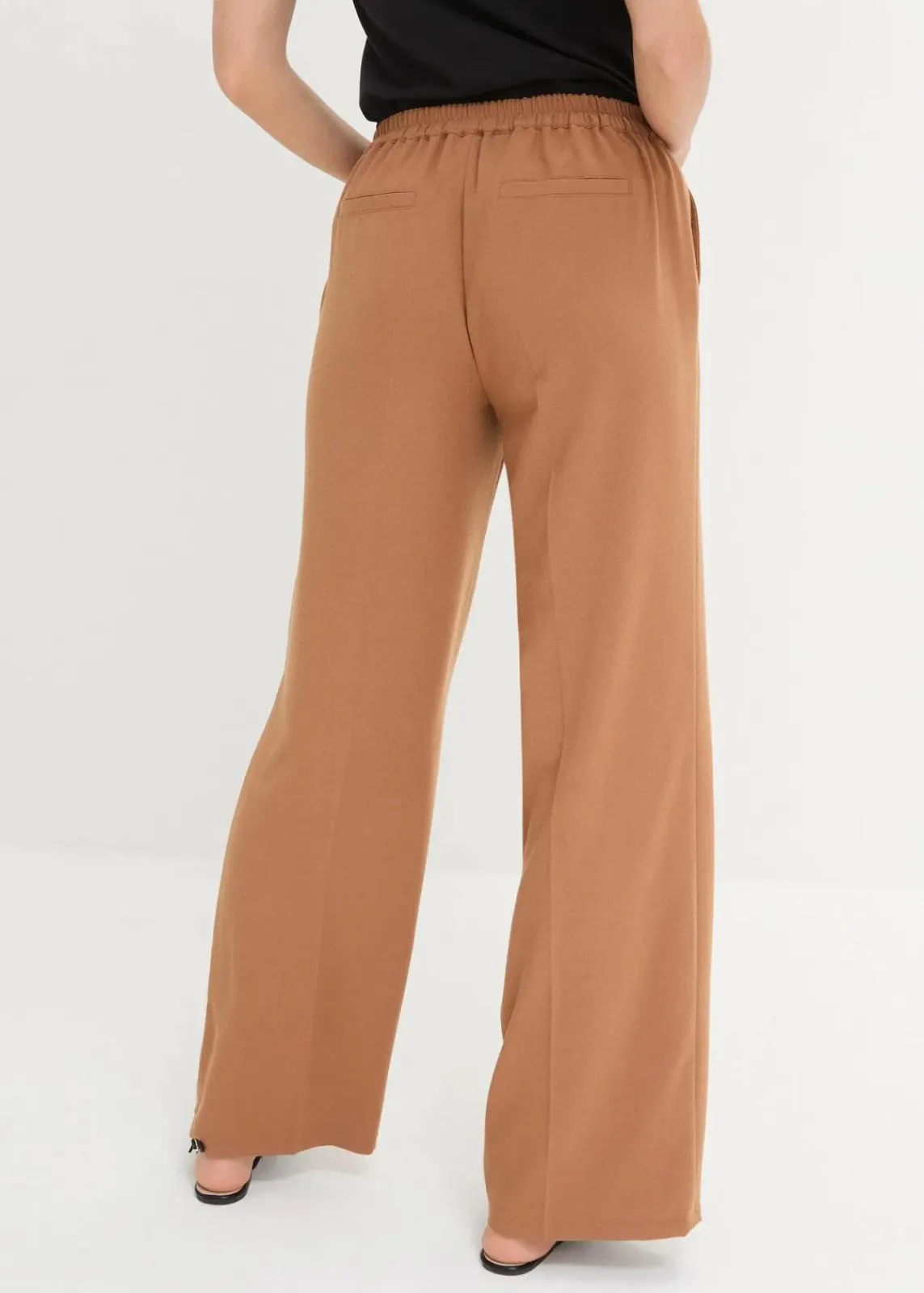 bonprix Bekleidung·Kleider|Hosen^Marlenehose mit Ziergürtel mokkabraun