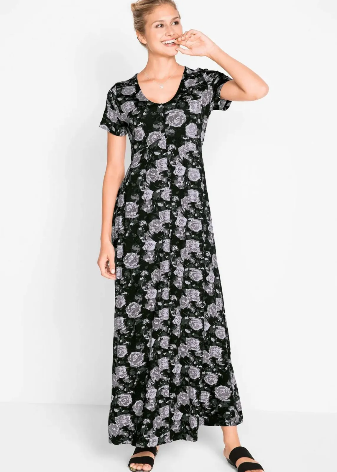 bonprix Bekleidung·Pullover & Strickjacken|Kleider^Maxi- Shirt- Kleid, kurzarm schwarz geblümt