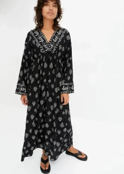 bonprix Kleider|Nachhaltigere Materialien^Maxi Webkleid aus Viskose schwarz/kieselbeige bedruckt