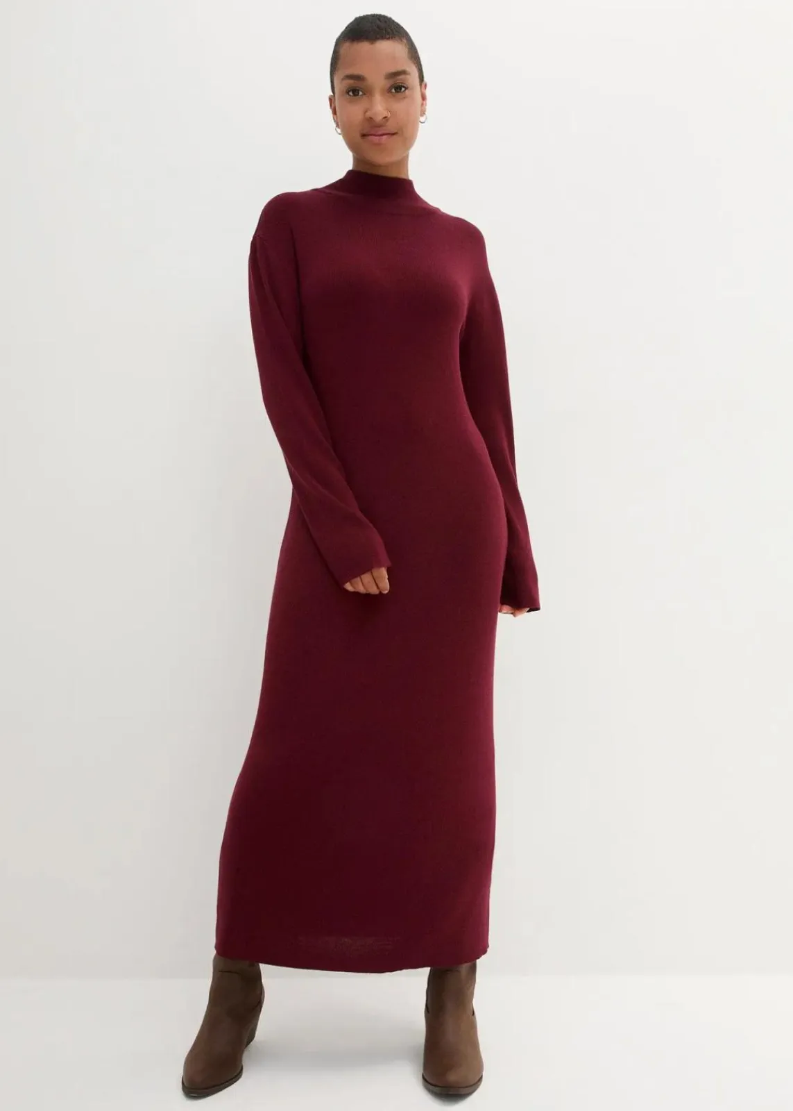 bonprix Bekleidung·Umstandsmode|Bekleidung·Pullover & Strickjacken^Maxi-Feinstrickkleid aus fließendem Viskose-Mix rubinrot