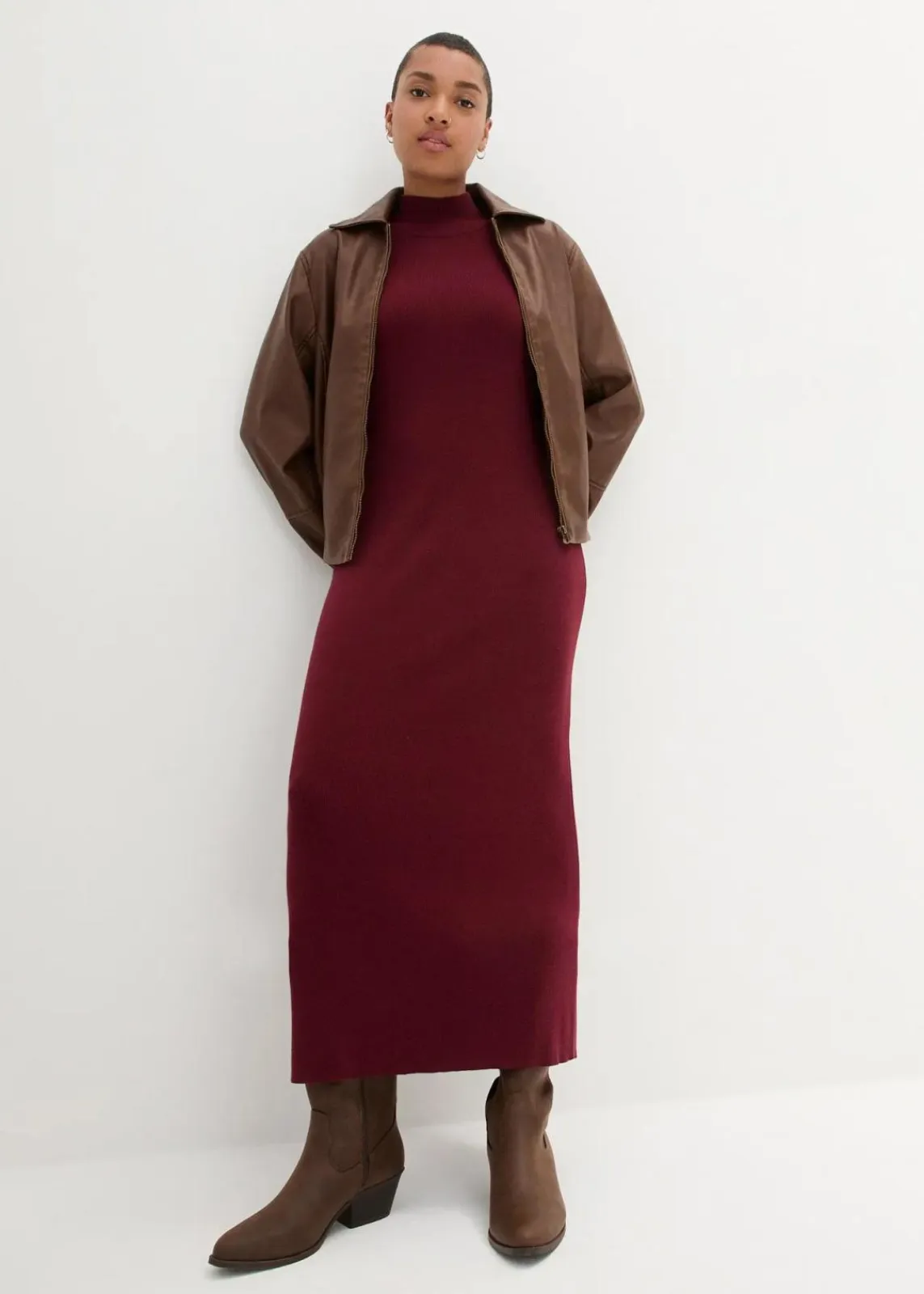 bonprix Bekleidung·Umstandsmode|Bekleidung·Pullover & Strickjacken^Maxi-Feinstrickkleid aus fließendem Viskose-Mix rubinrot