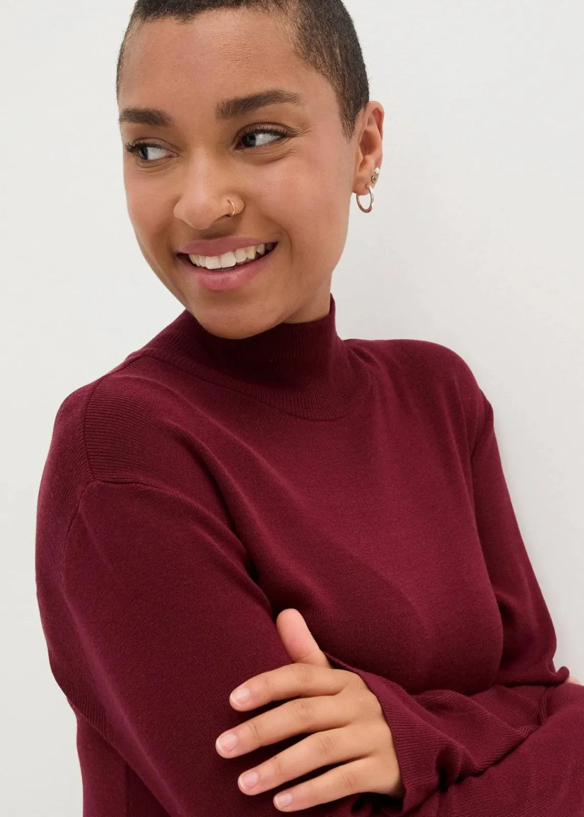 bonprix Bekleidung·Umstandsmode|Bekleidung·Pullover & Strickjacken^Maxi-Feinstrickkleid aus fließendem Viskose-Mix rubinrot