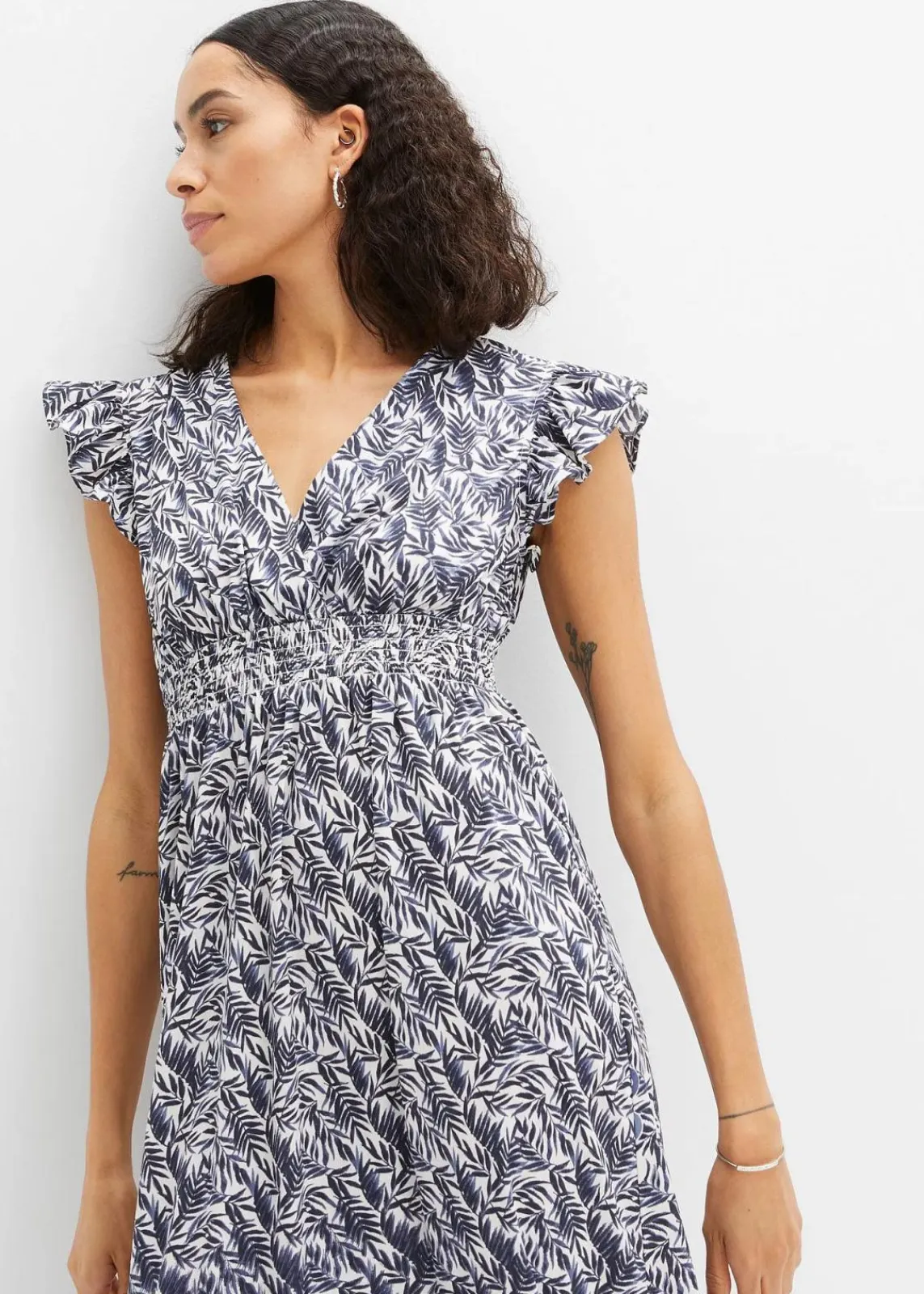 bonprix Bekleidung·Pullover & Strickjacken|Kleider^Maxikleid indigo/natur bedruckt
