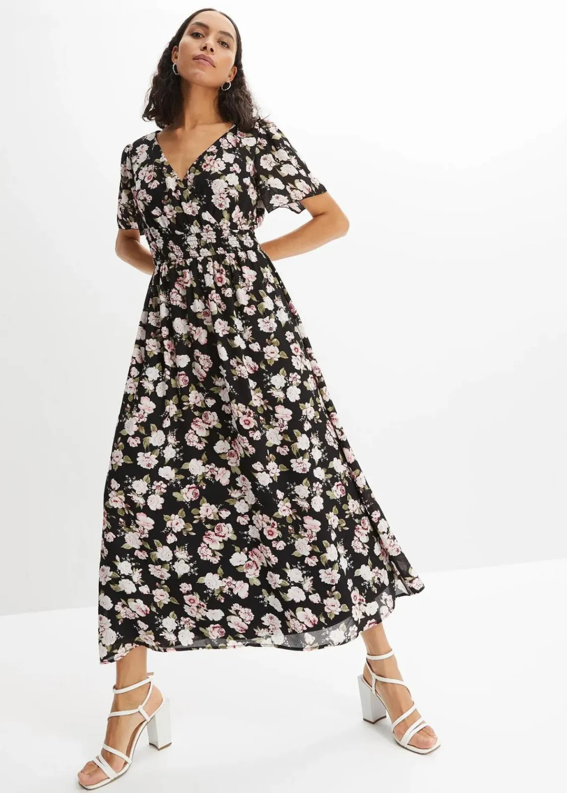 bonprix Nachhaltigere Materialien|Kleider^Maxikleid schwarz rosen-blüten