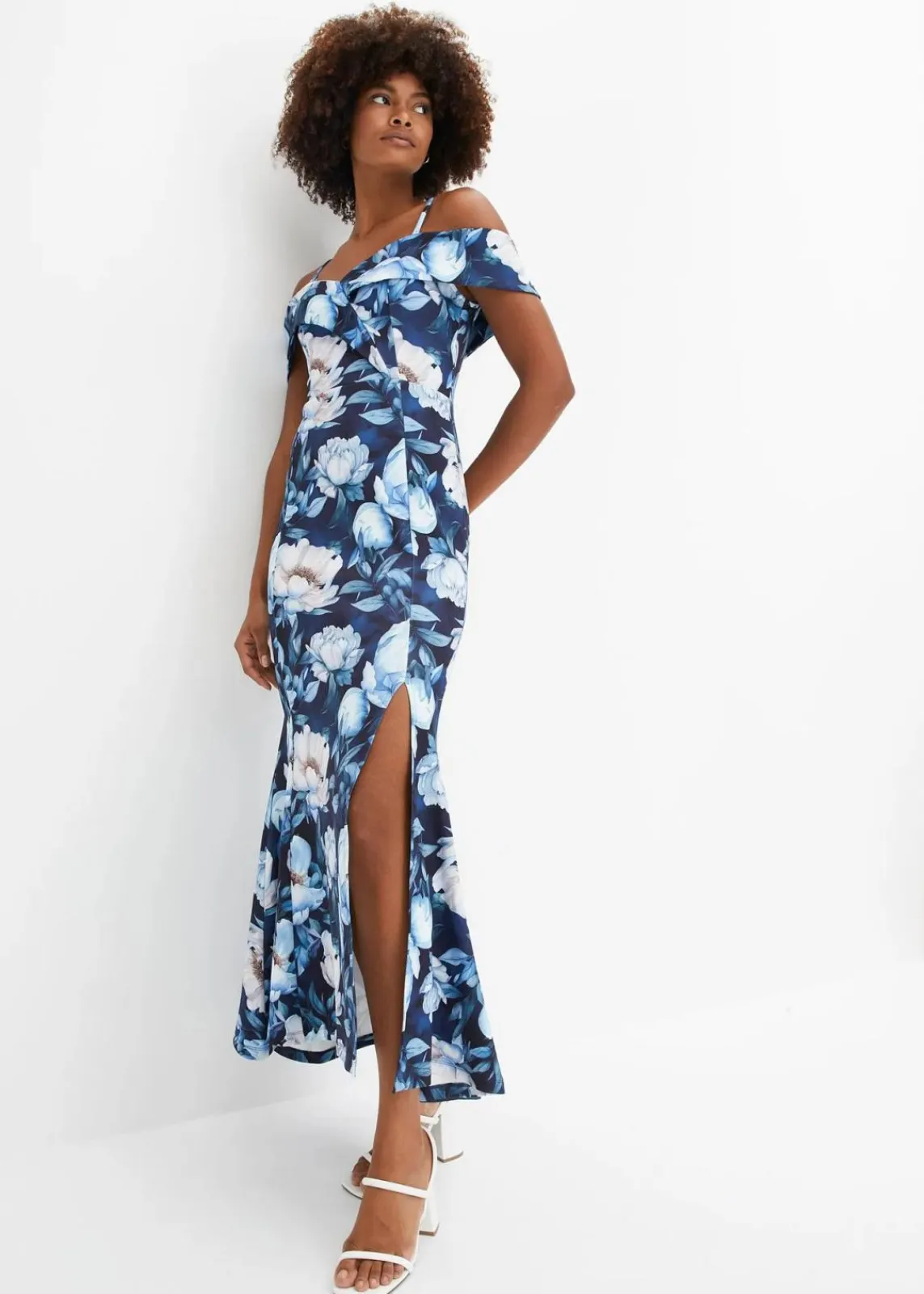 bonprix Festliche Mode|Kleider^Maxikleid dunkelblau/hellblau geblümt