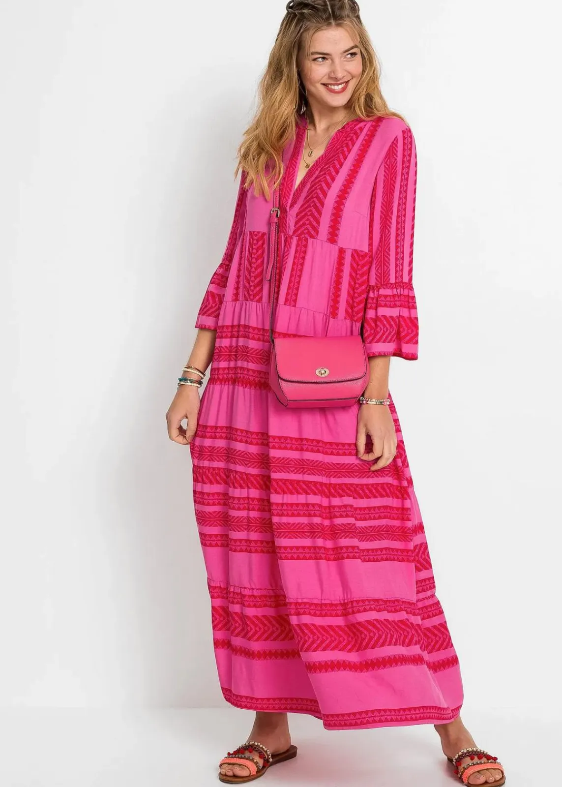 bonprix Kurzgrößen|Kurzgrößen^Maxikleid rot/pink bedruckt