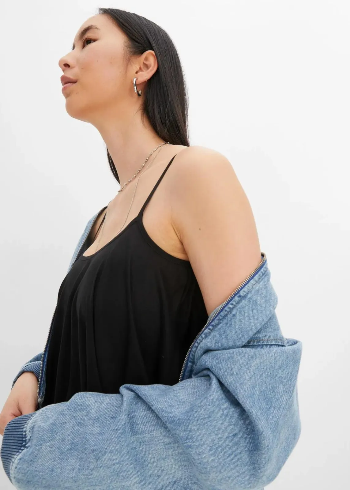 bonprix Nachhaltigere Materialien|Kleider^Maxikleid aus feiner Viskose schwarz