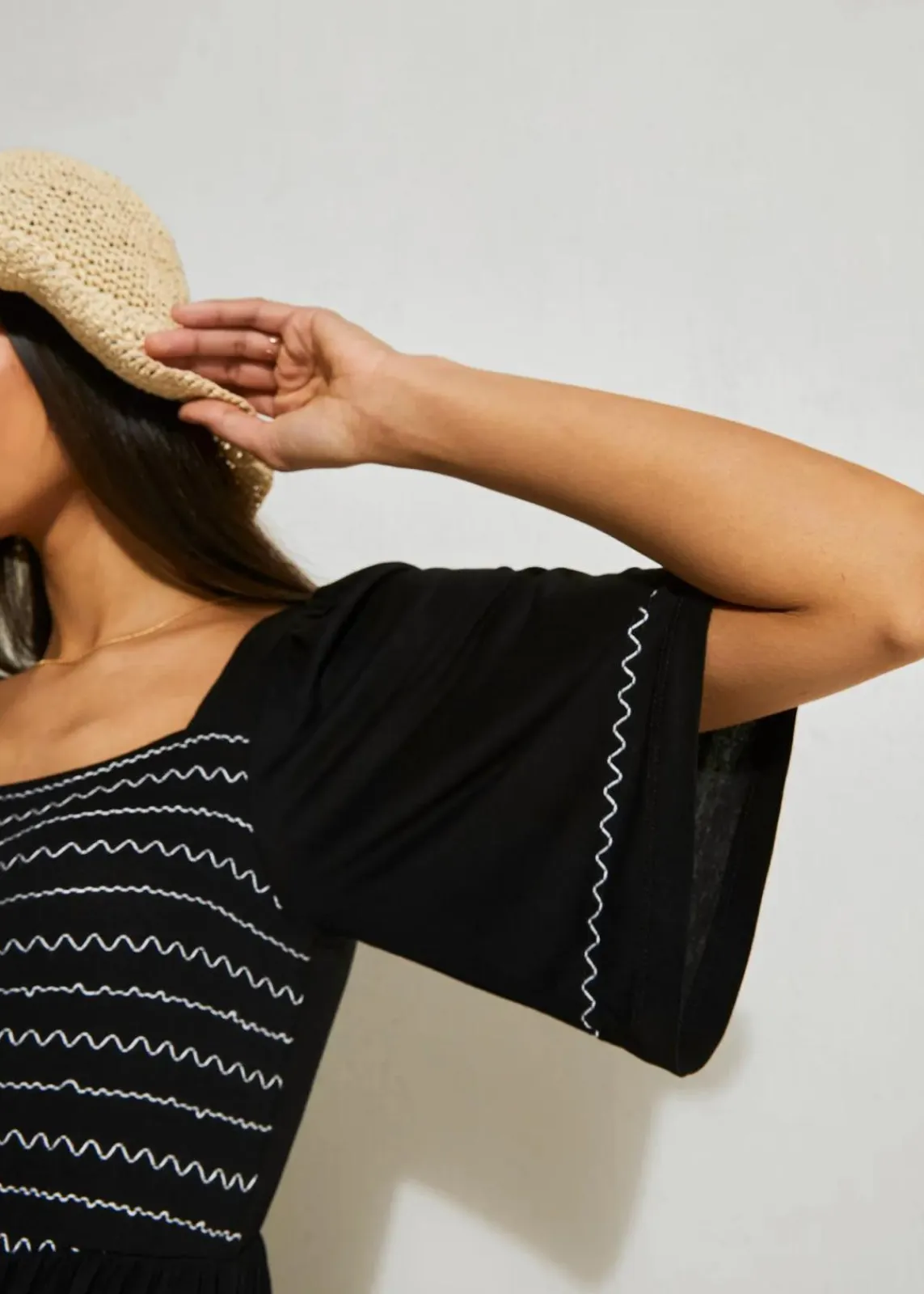 bonprix Bekleidung·Pullover & Strickjacken|Kleider^Maxikleid aus fließendem Viskose-Mix schwarz