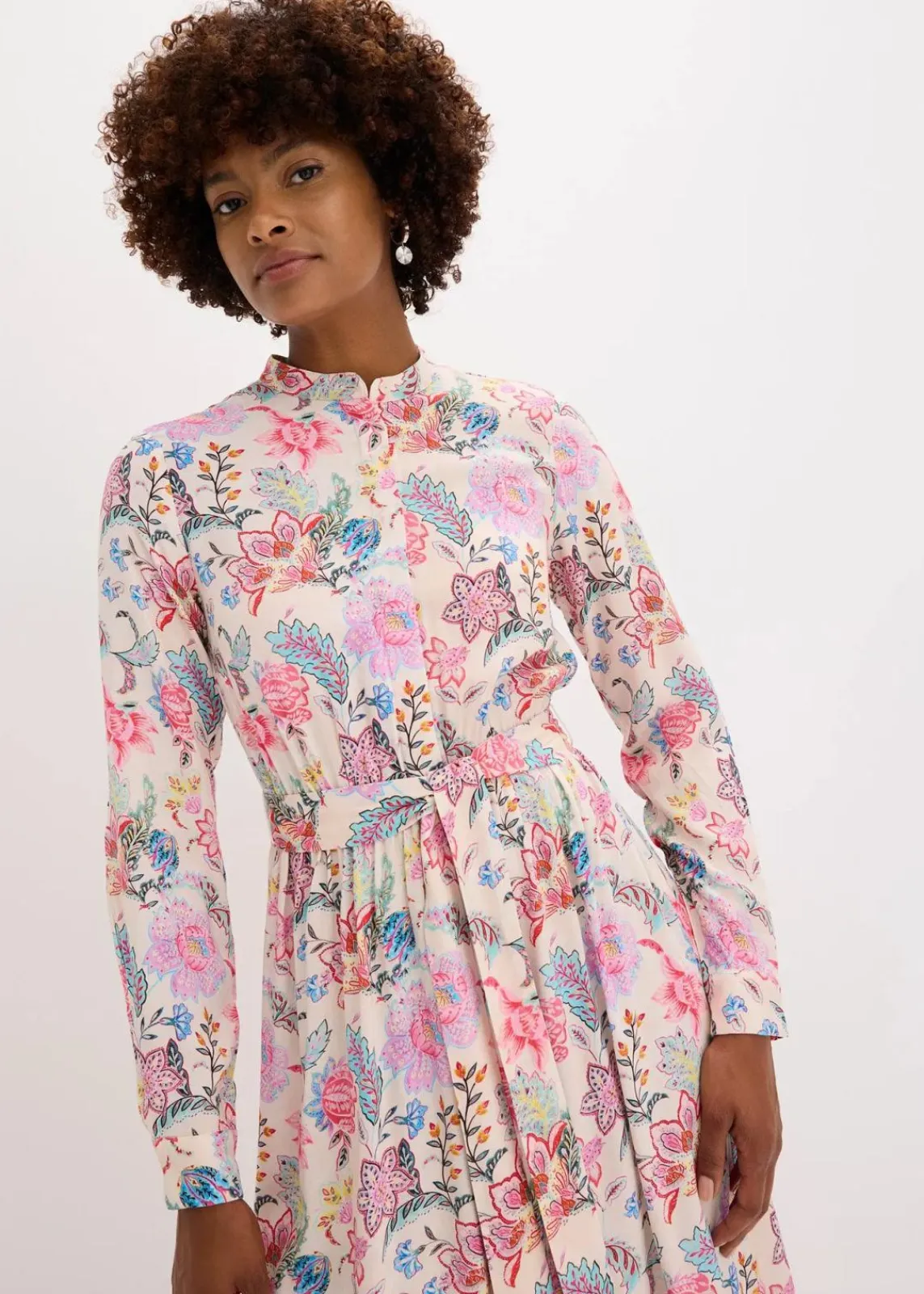 bonprix Kleider|Nachhaltigere Materialien^Maxikleid aus fließender Viskose pink geblümt