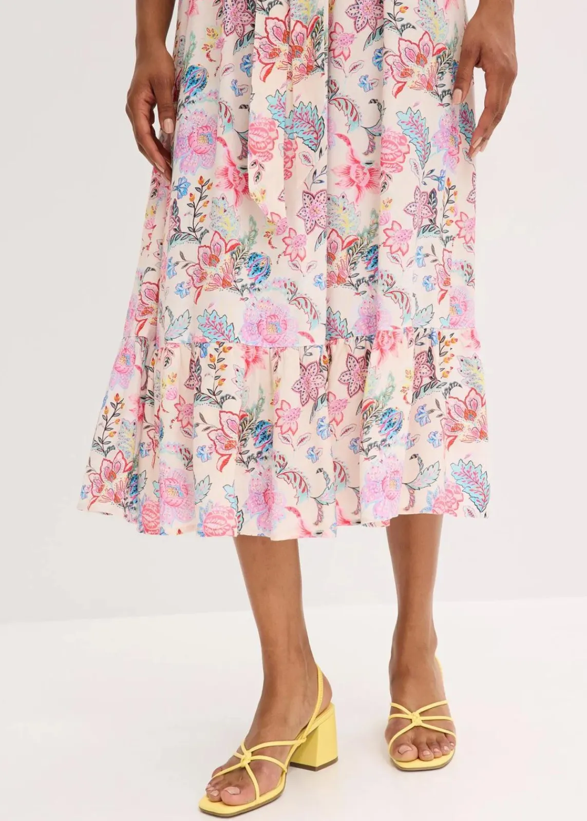 bonprix Kleider|Nachhaltigere Materialien^Maxikleid aus fließender Viskose pink geblümt
