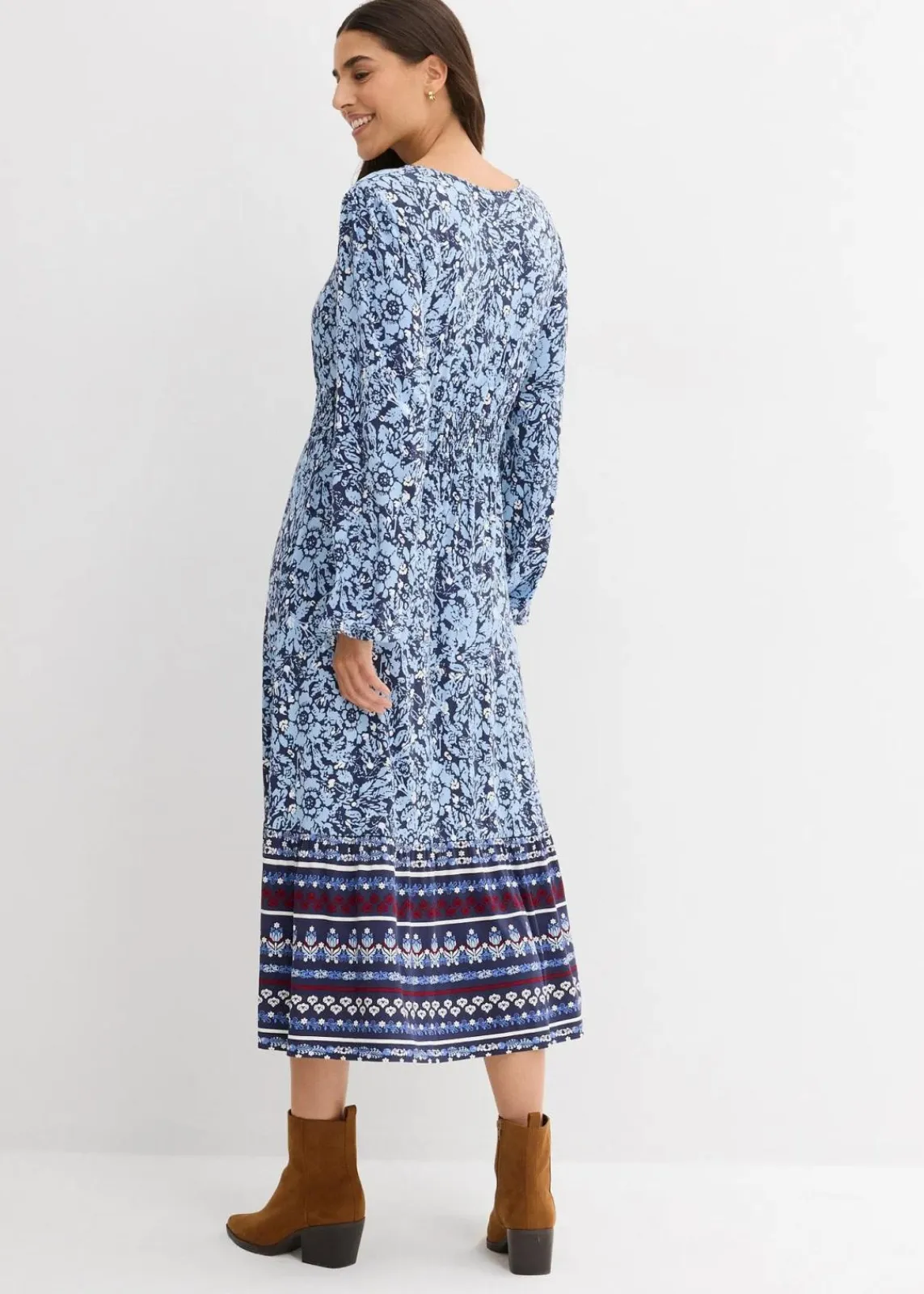 bonprix Bekleidung·Pullover & Strickjacken|Kleider^Maxikleid aus softem Viskose-Elasthan-Mix dunkelblau/hellblau/himmelblau/wollweiß/rubinrot bedruckt