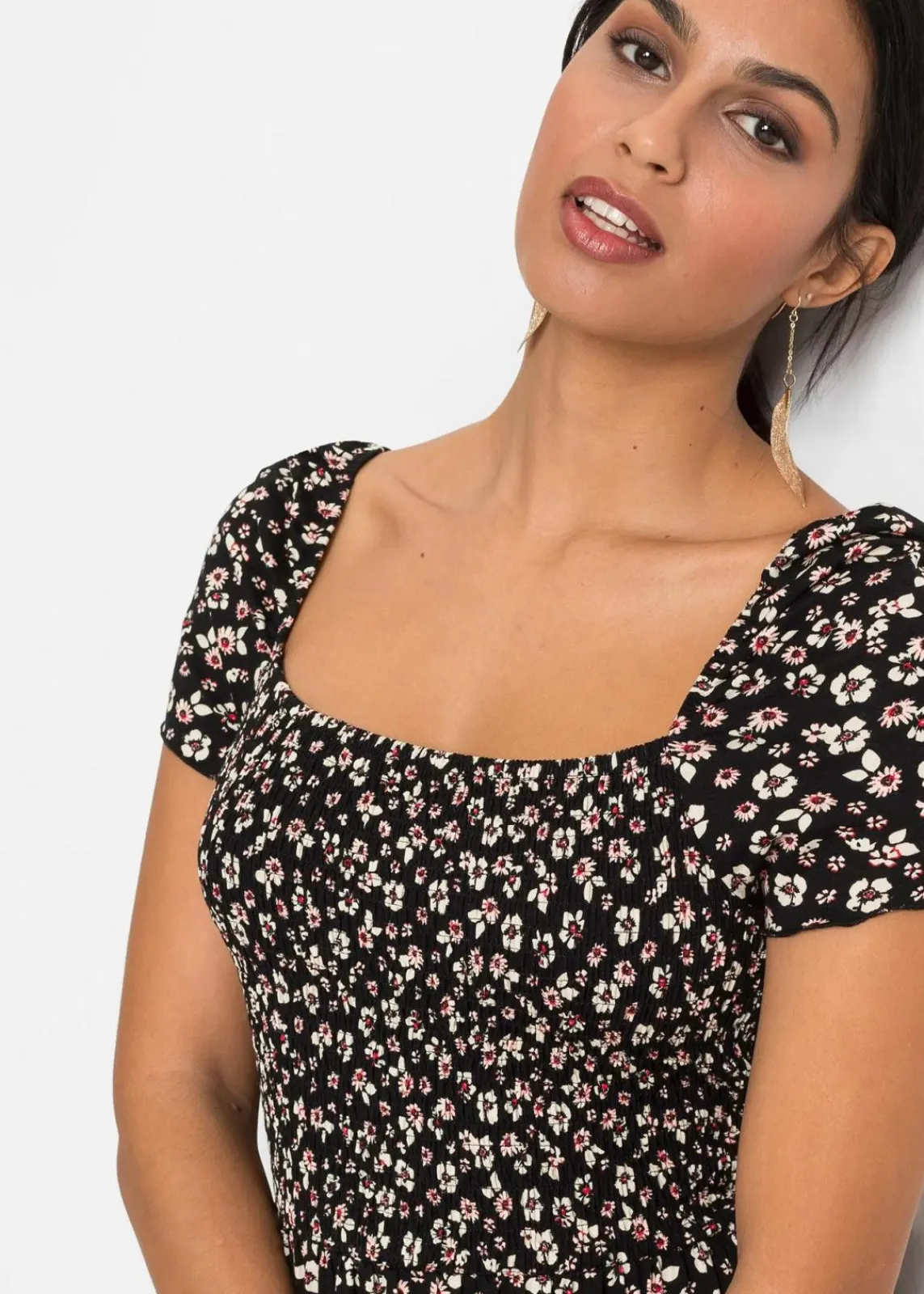 bonprix Bekleidung·Pullover & Strickjacken|Kleider^Maxikleid aus Viskose-Mix schwarz/wollweiß geblümt
