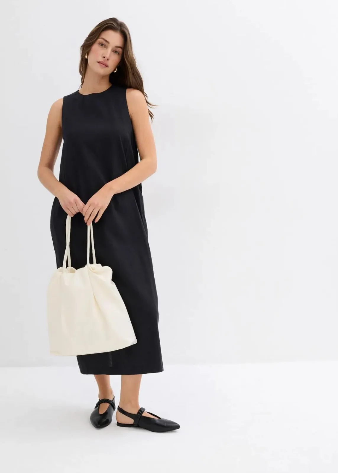 bonprix Kleider^Maxikleid mit Eingriffstaschen aus Viskose-Mix schwarz