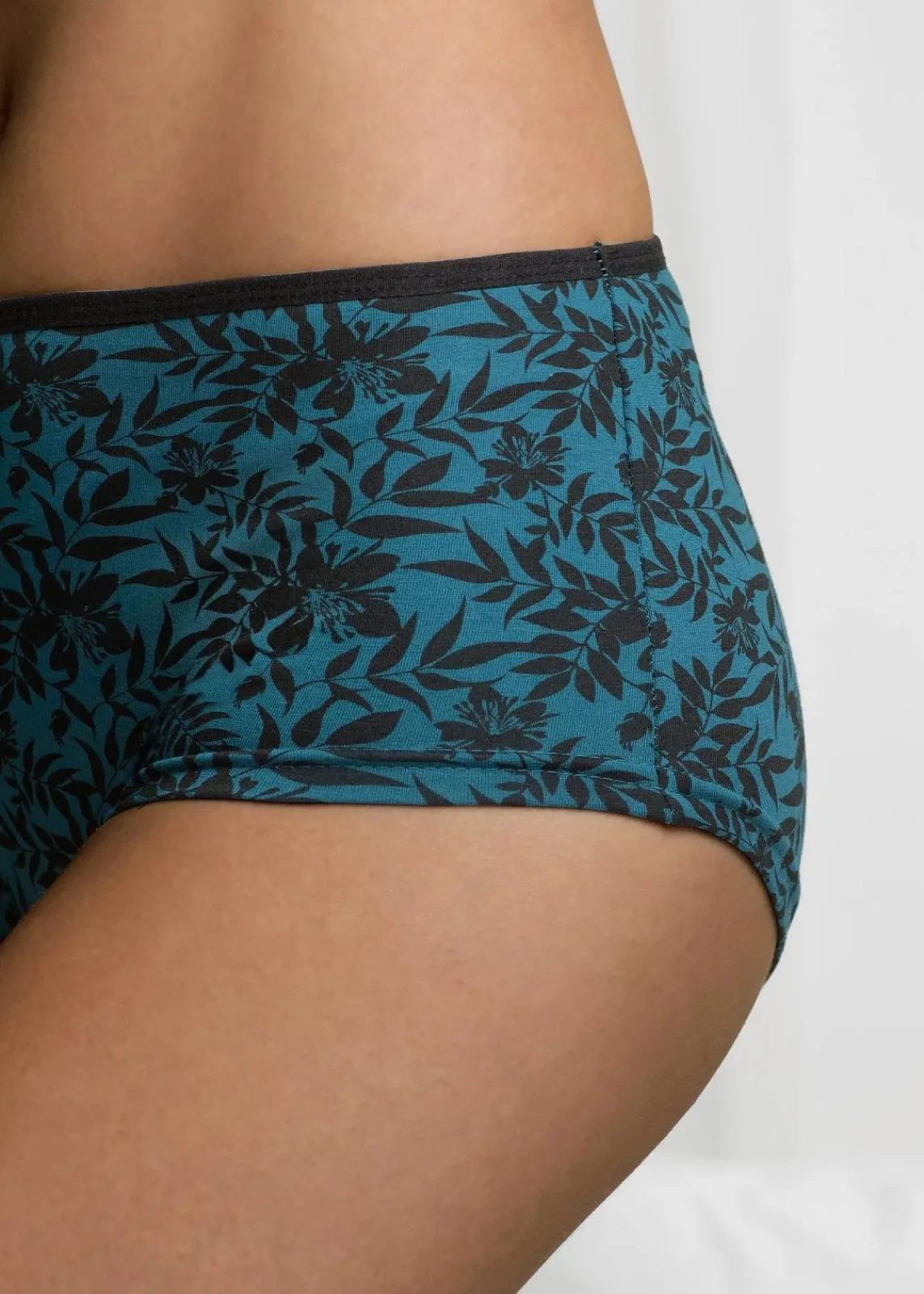bonprix Wäsche·Baumwollunterwäsche|Wäsche·Höschen^Maxipanty (4er Pack) mit Bio-Baumwolle schwarz + petrol bedruckt