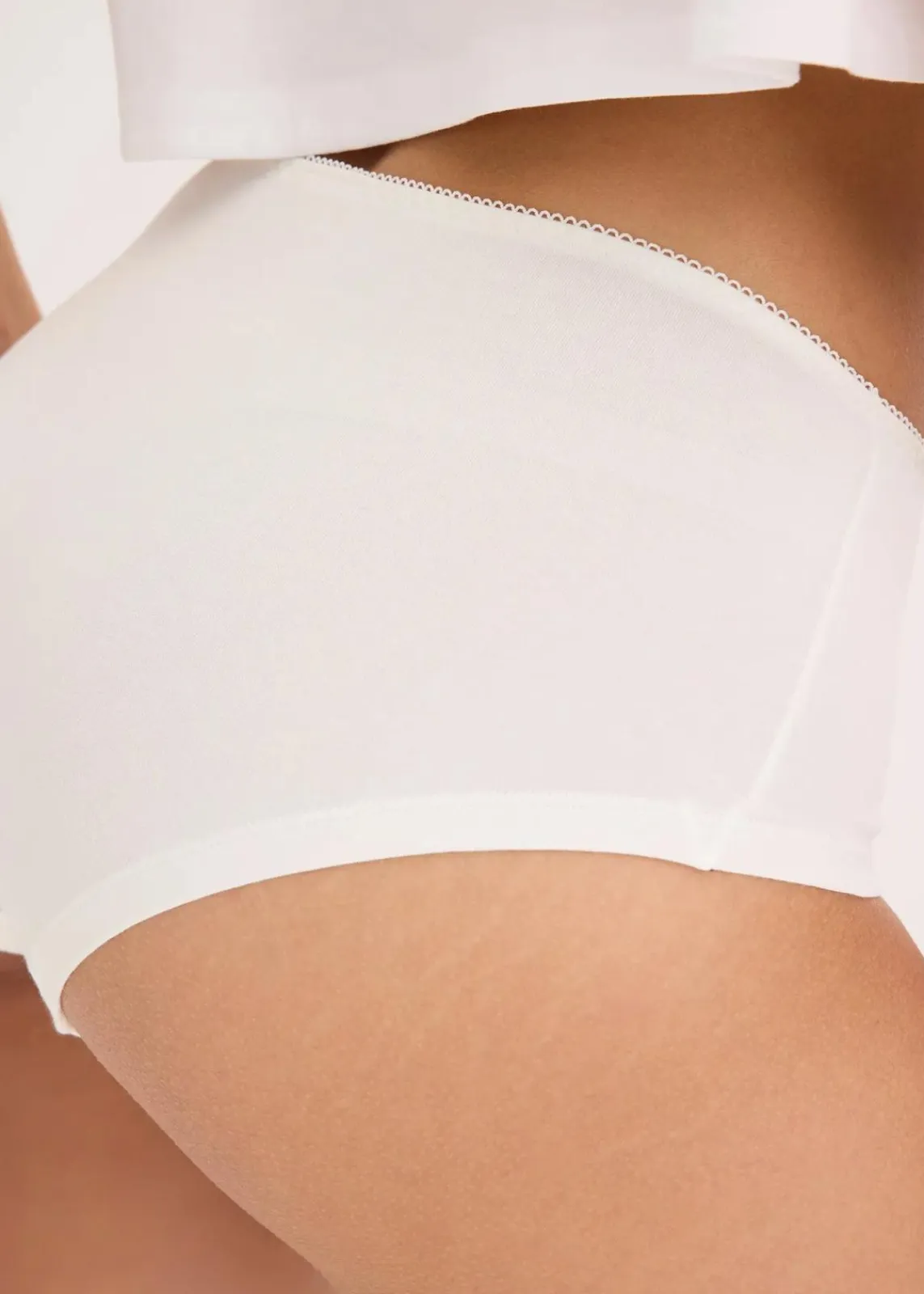 bonprix Wäsche·Baumwollunterwäsche|Wäsche·Höschen^Maxipanty mit Baumwolle (4er Pack) ecru bedruckt + blau kariert