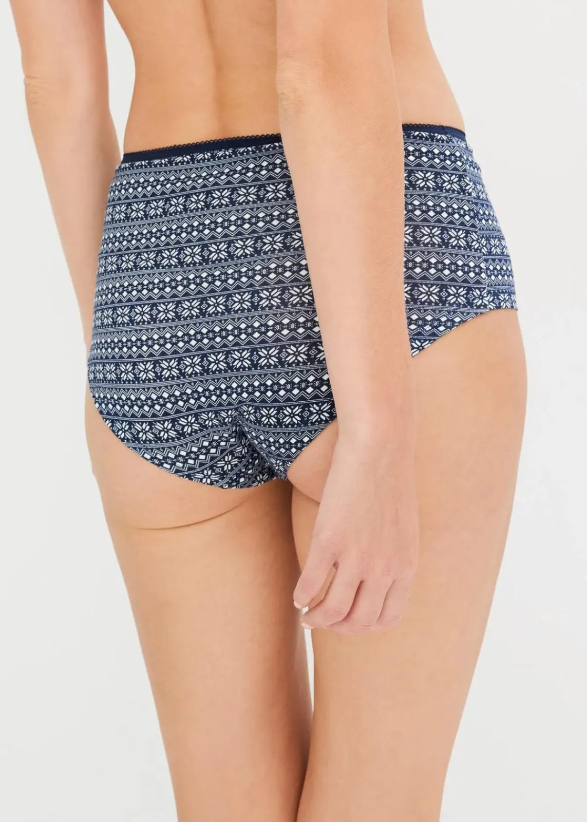 bonprix Wäsche·Baumwollunterwäsche|Wäsche·Höschen^Maxipanty mit Bio-Baumwolle (4er Pack) dunkelblau/weiß gemustert + dunkelblau