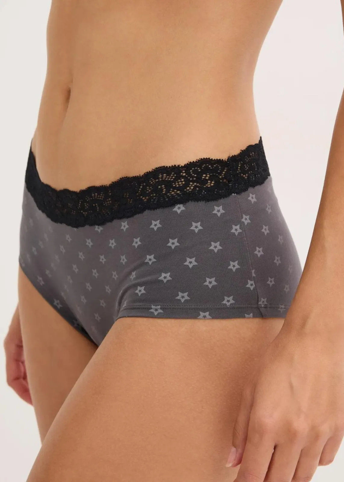 bonprix Wäsche·Baumwollunterwäsche|Wäsche·Höschen^Maxipanty mit Spitze mit Bio-Baumwolle (4er Pack) schwarz-gemustert
