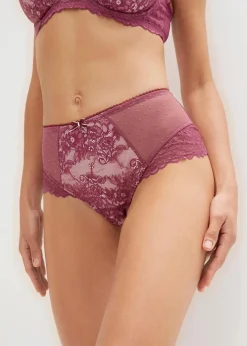 bonprix Nachhaltigere Materialien|Dessous^Maxipanty mit zarter Spitze waldbeere/perlrosa