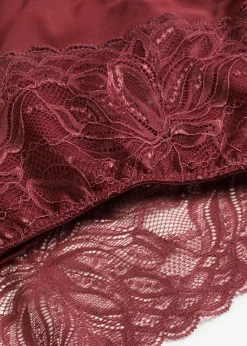 bonprix Wäsche·Höschen|Nachhaltigere Materialien^Maxipanty mit zarter Spitze beere
