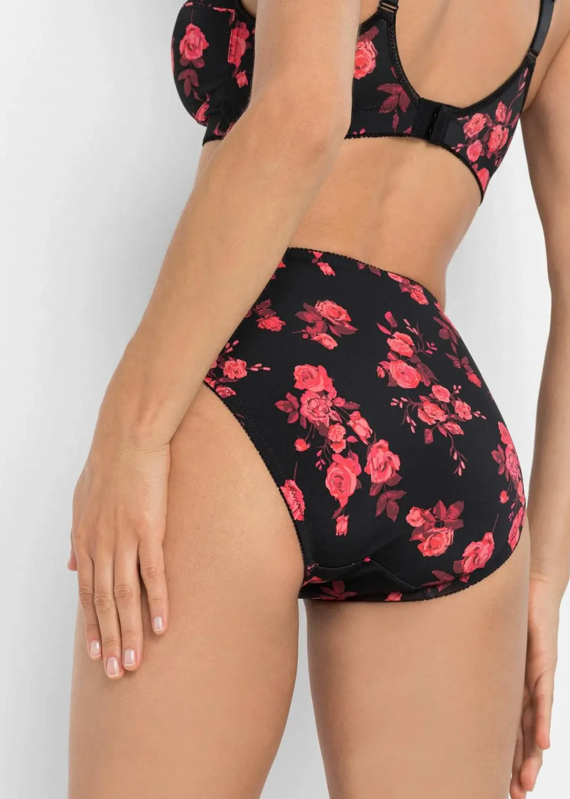 bonprix Wäsche·Dessous|Wäsche·Höschen^Maxislip schwarz geblümt
